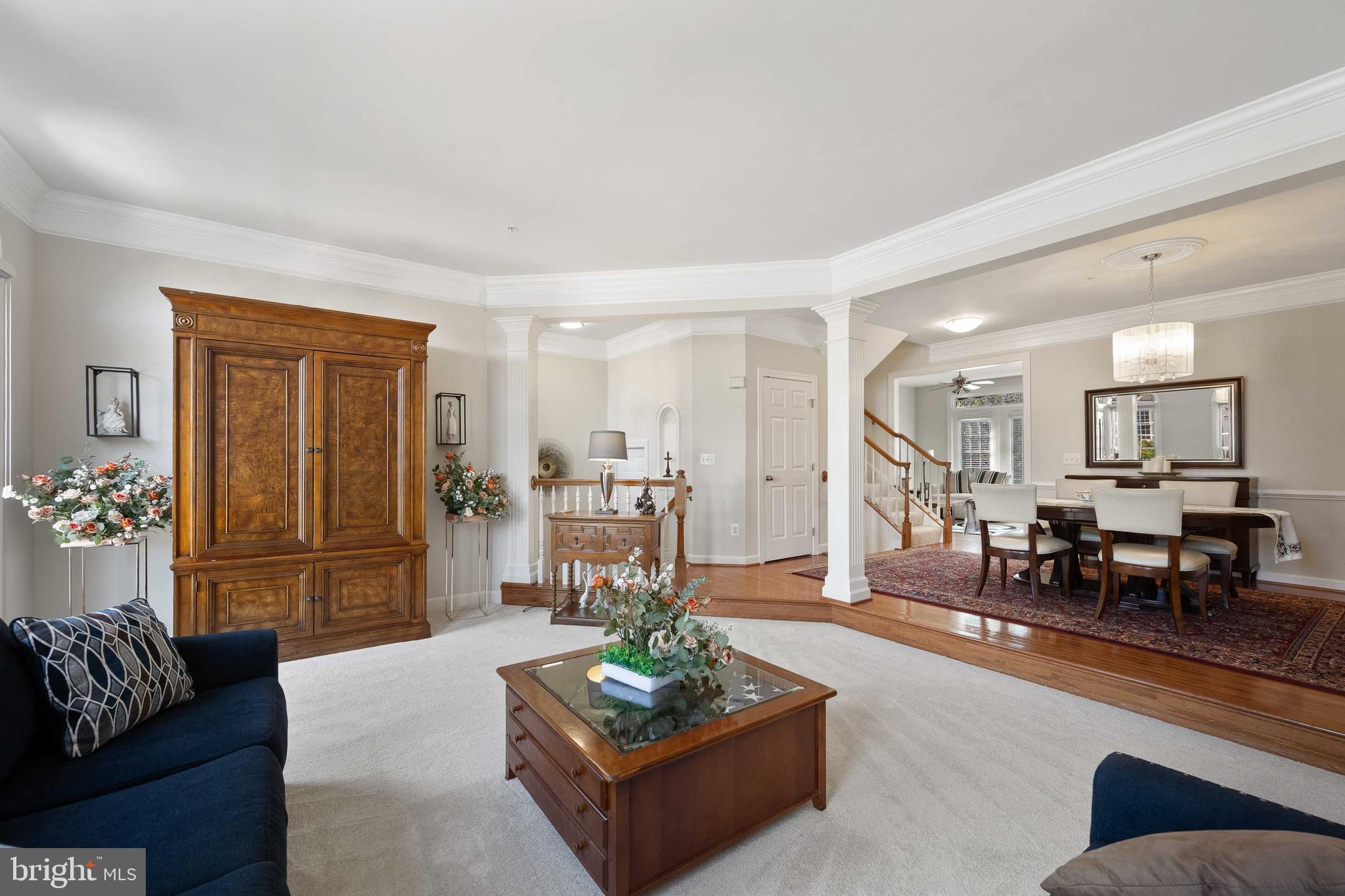 RIVER CREEK - Residential