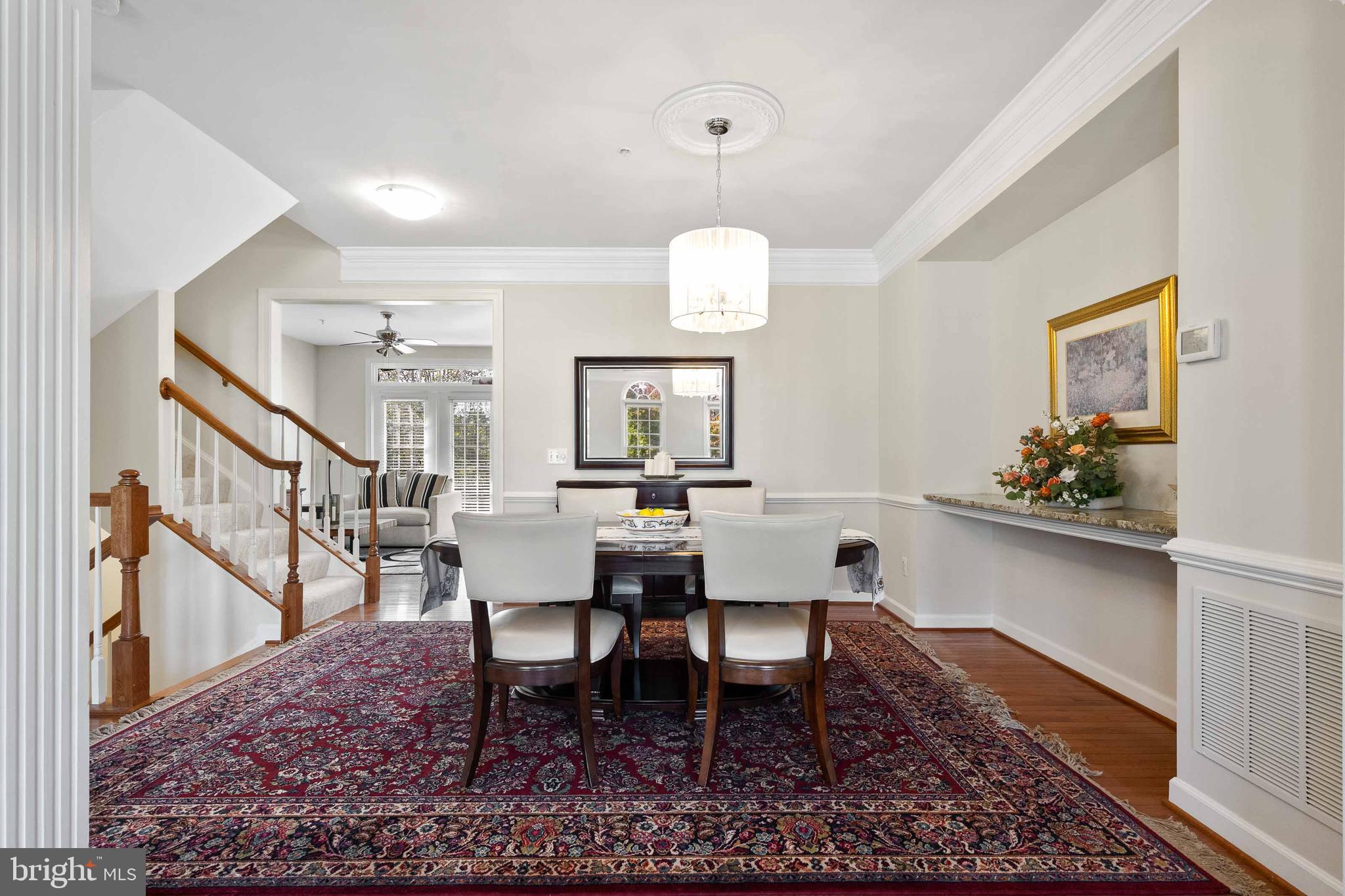 RIVER CREEK - Residential