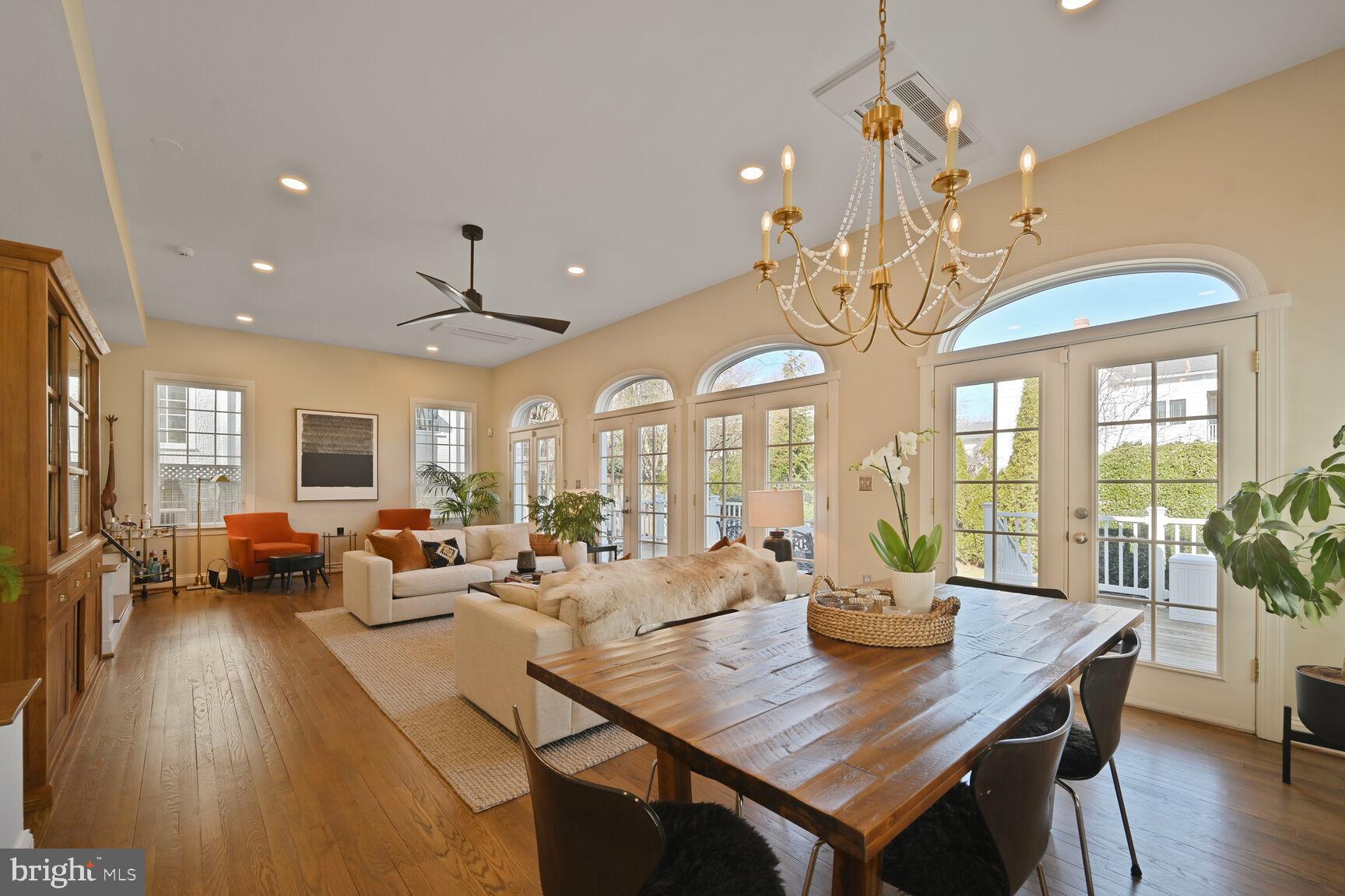 CHEVY CHASE - Residential