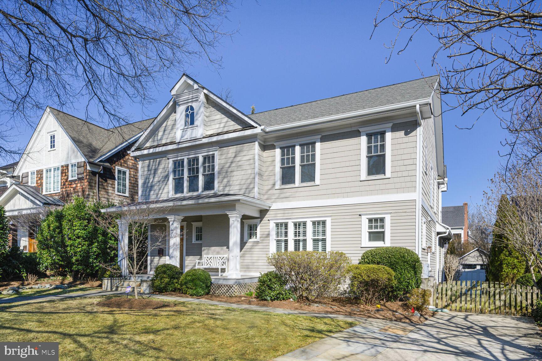 CHEVY CHASE - Residential