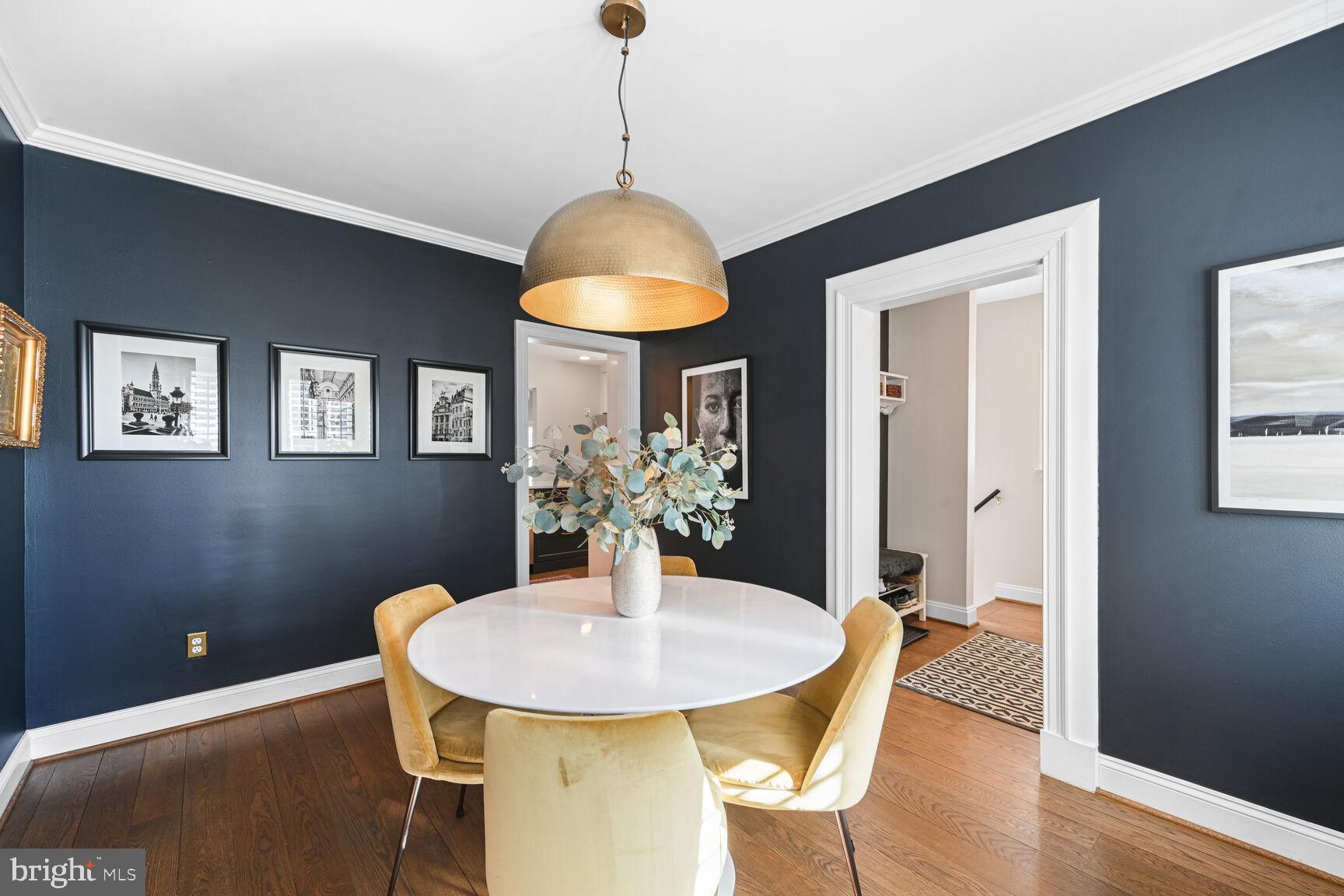 CHEVY CHASE - Residential