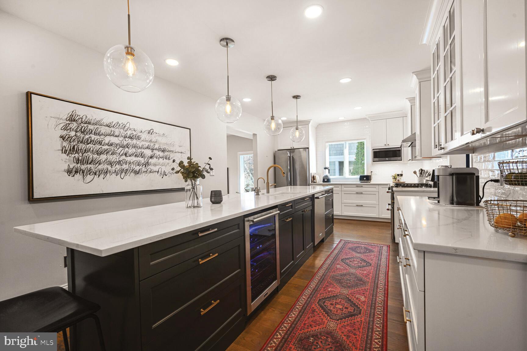 CHEVY CHASE - Residential