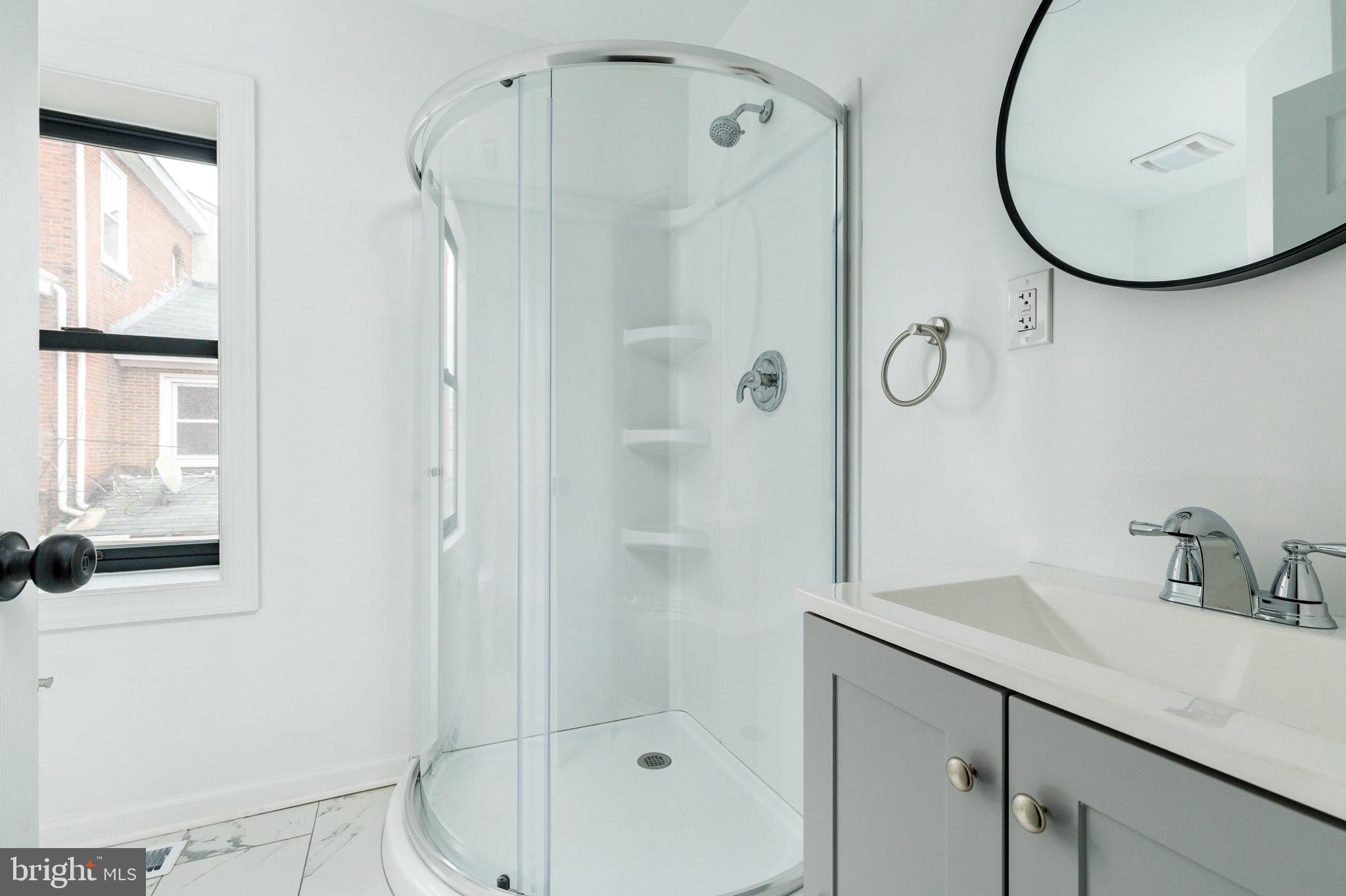 NORRISTOWN - Residential