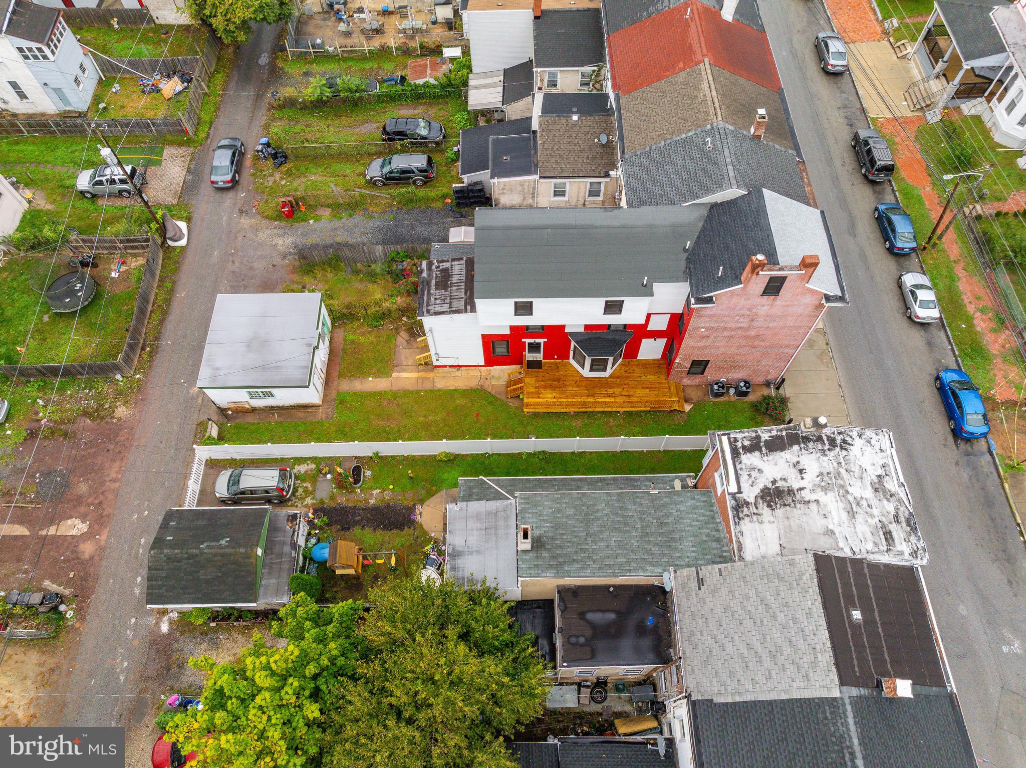 NORRISTOWN - Residential