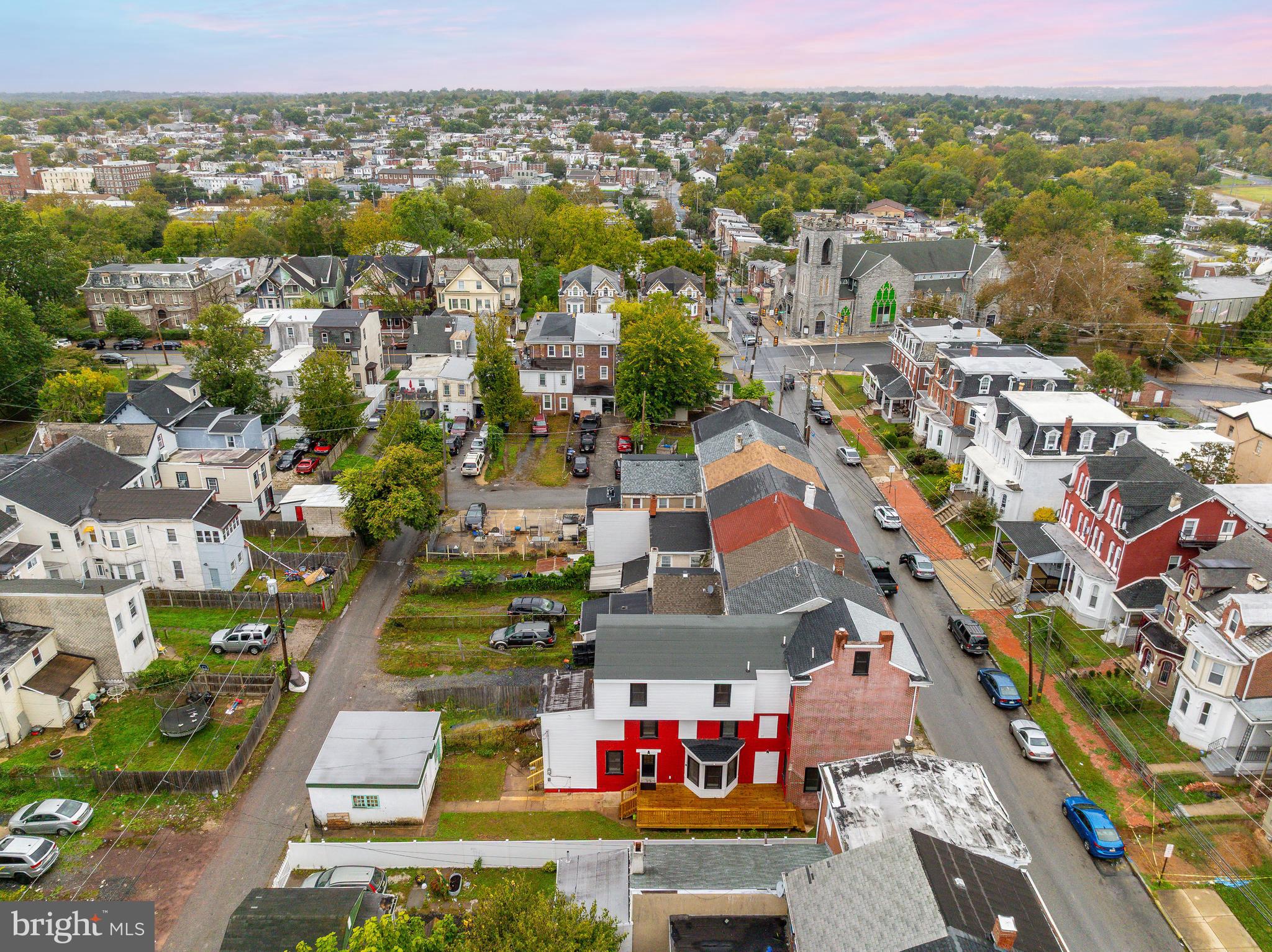 NORRISTOWN - Residential