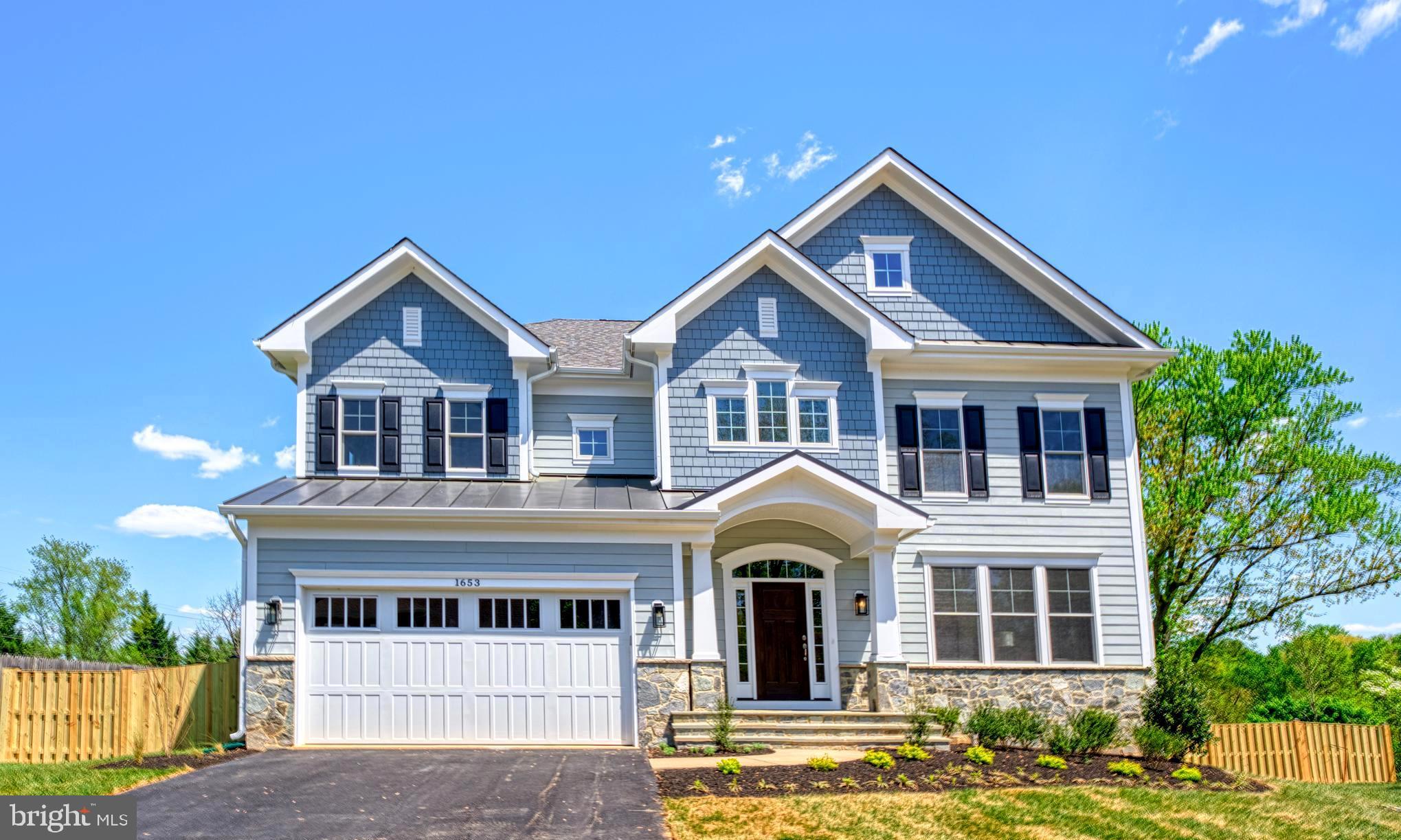 THE TRAILS - Residential