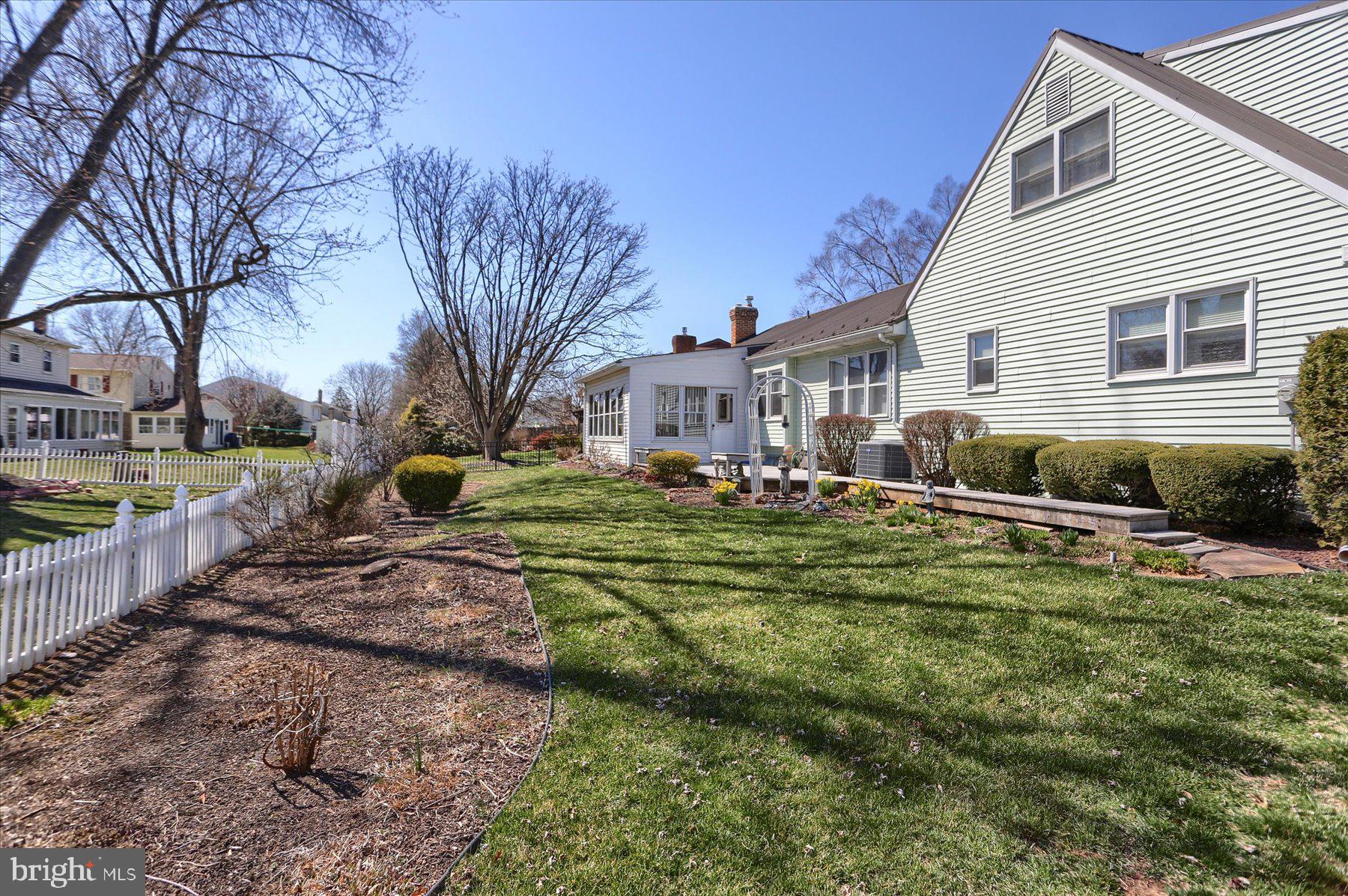 HERITAGE ACRES - Residential