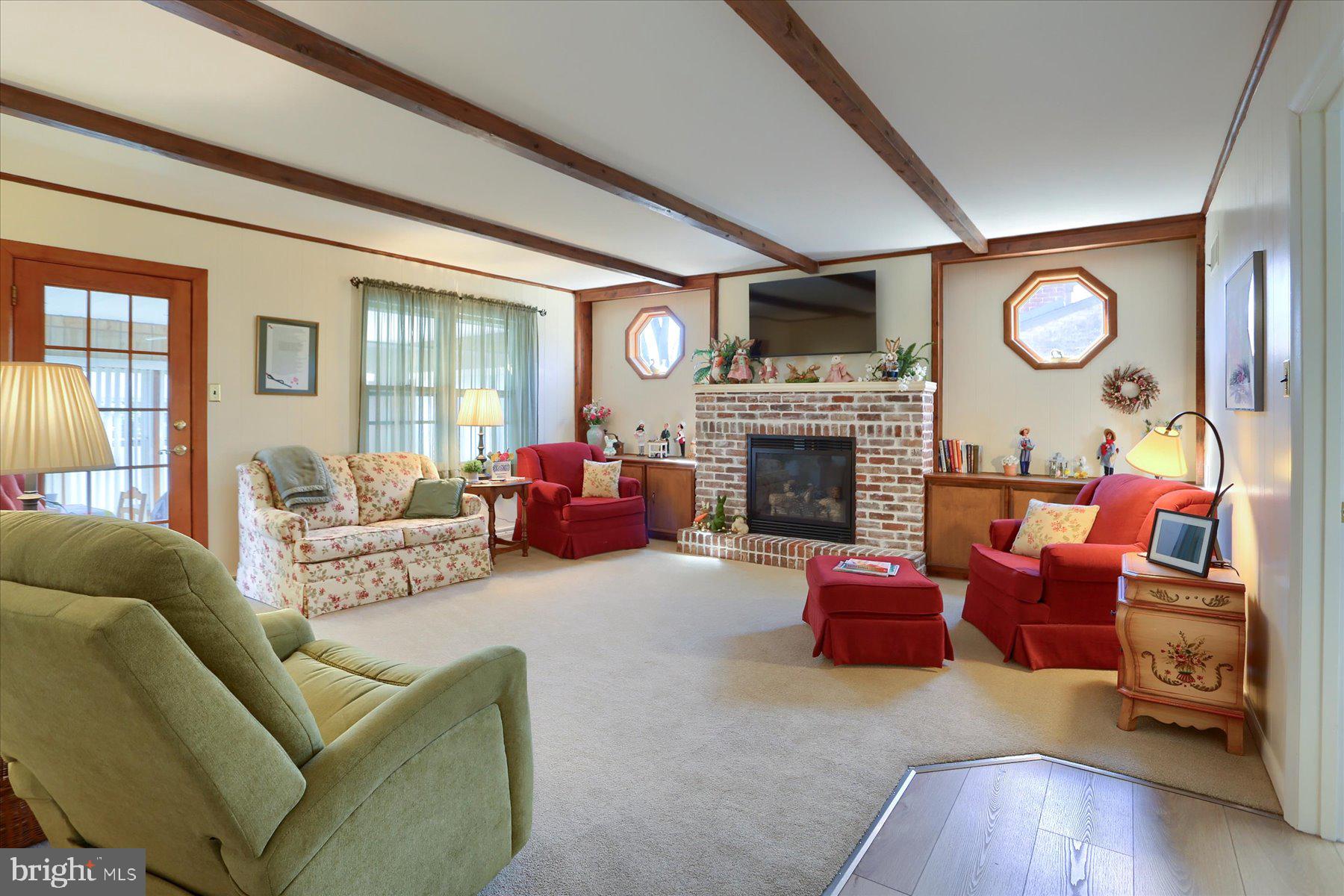 HERITAGE ACRES - Residential