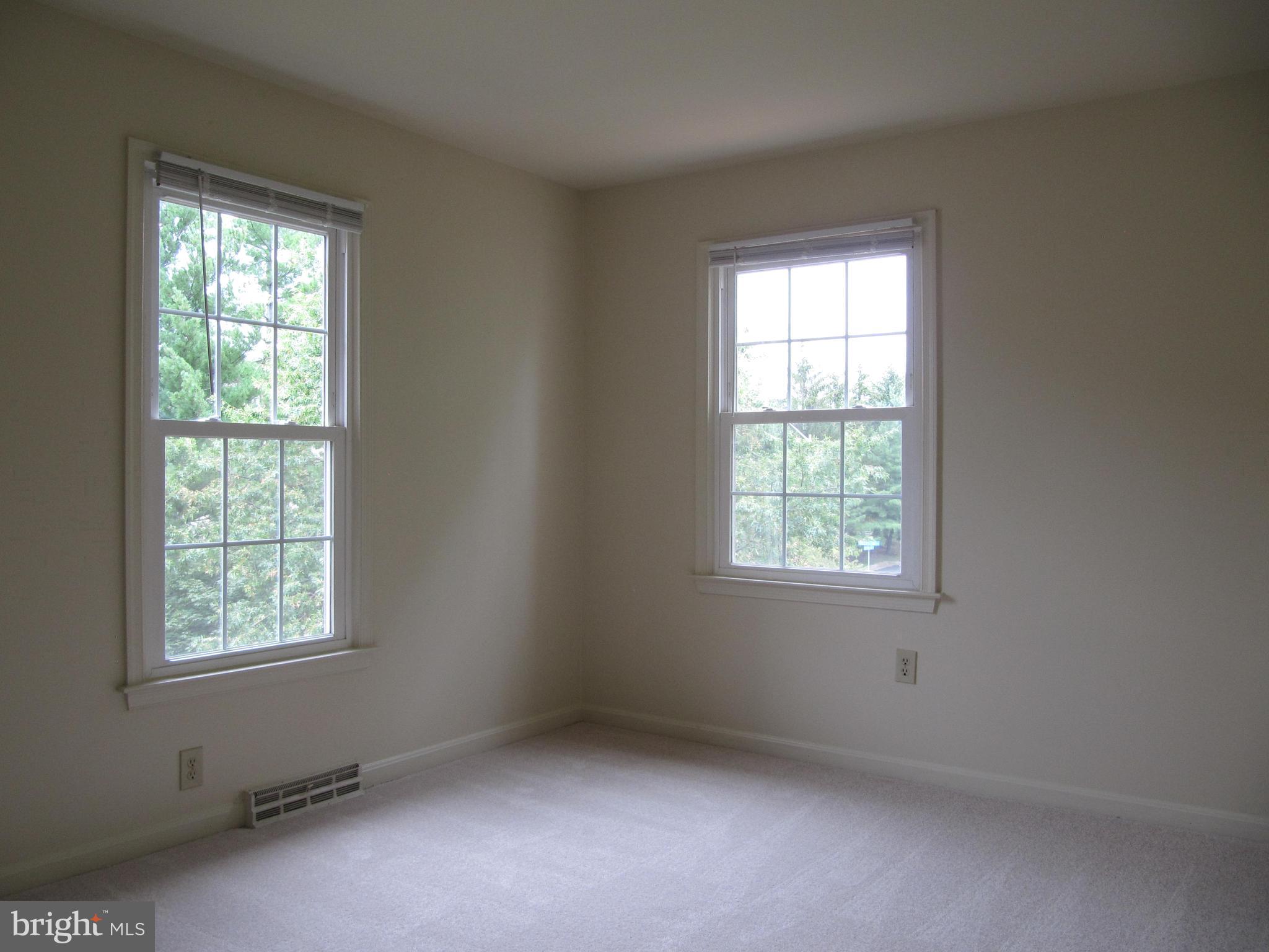 HAHN PROPERTY - Residential Lease