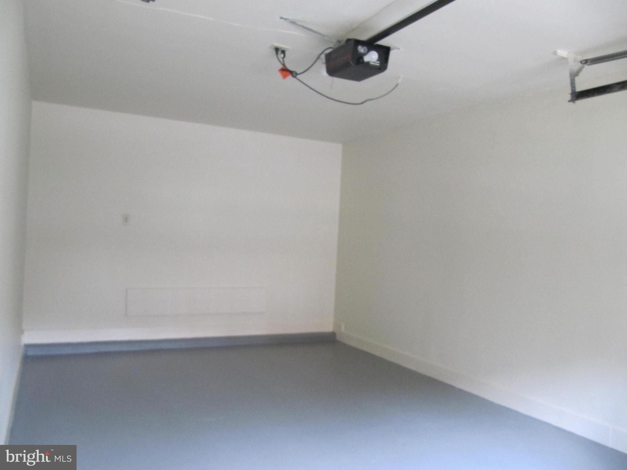 HAHN PROPERTY - Residential Lease