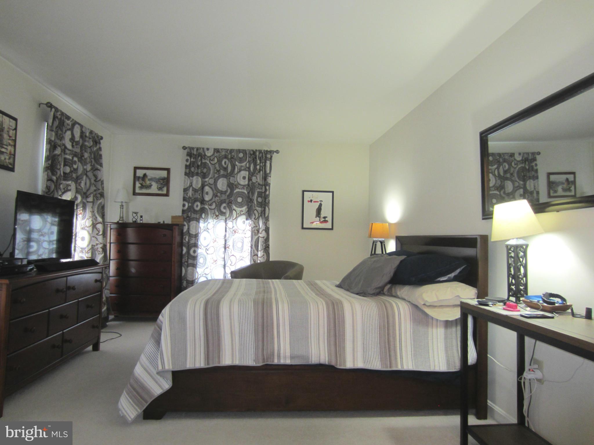 HAHN PROPERTY - Residential Lease