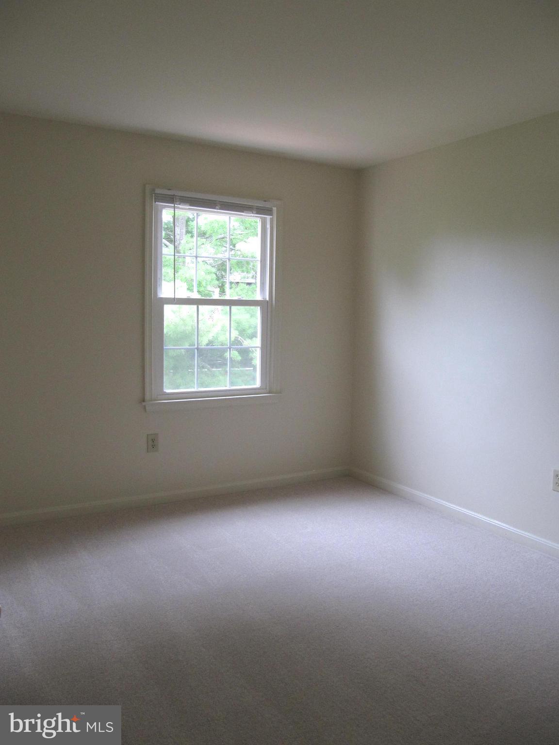 HAHN PROPERTY - Residential Lease