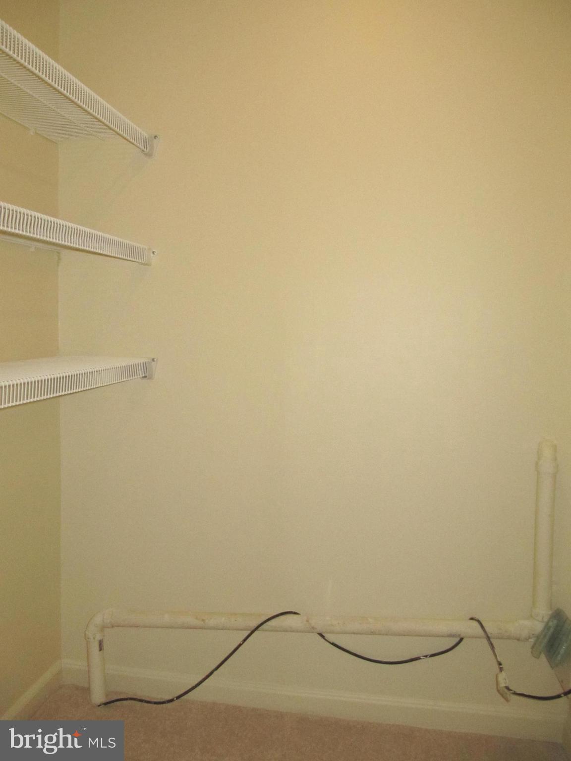 HAHN PROPERTY - Residential Lease