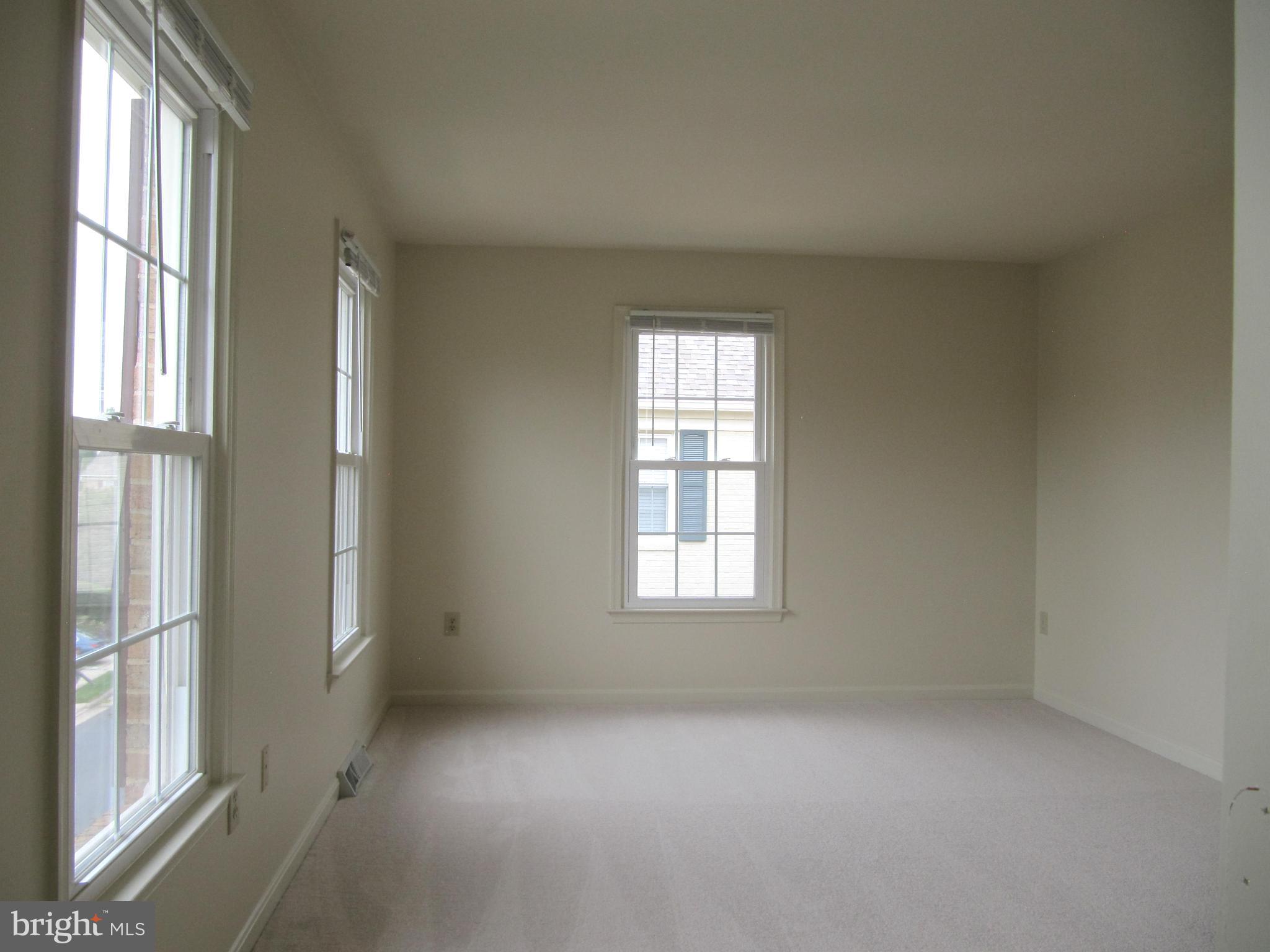 HAHN PROPERTY - Residential Lease