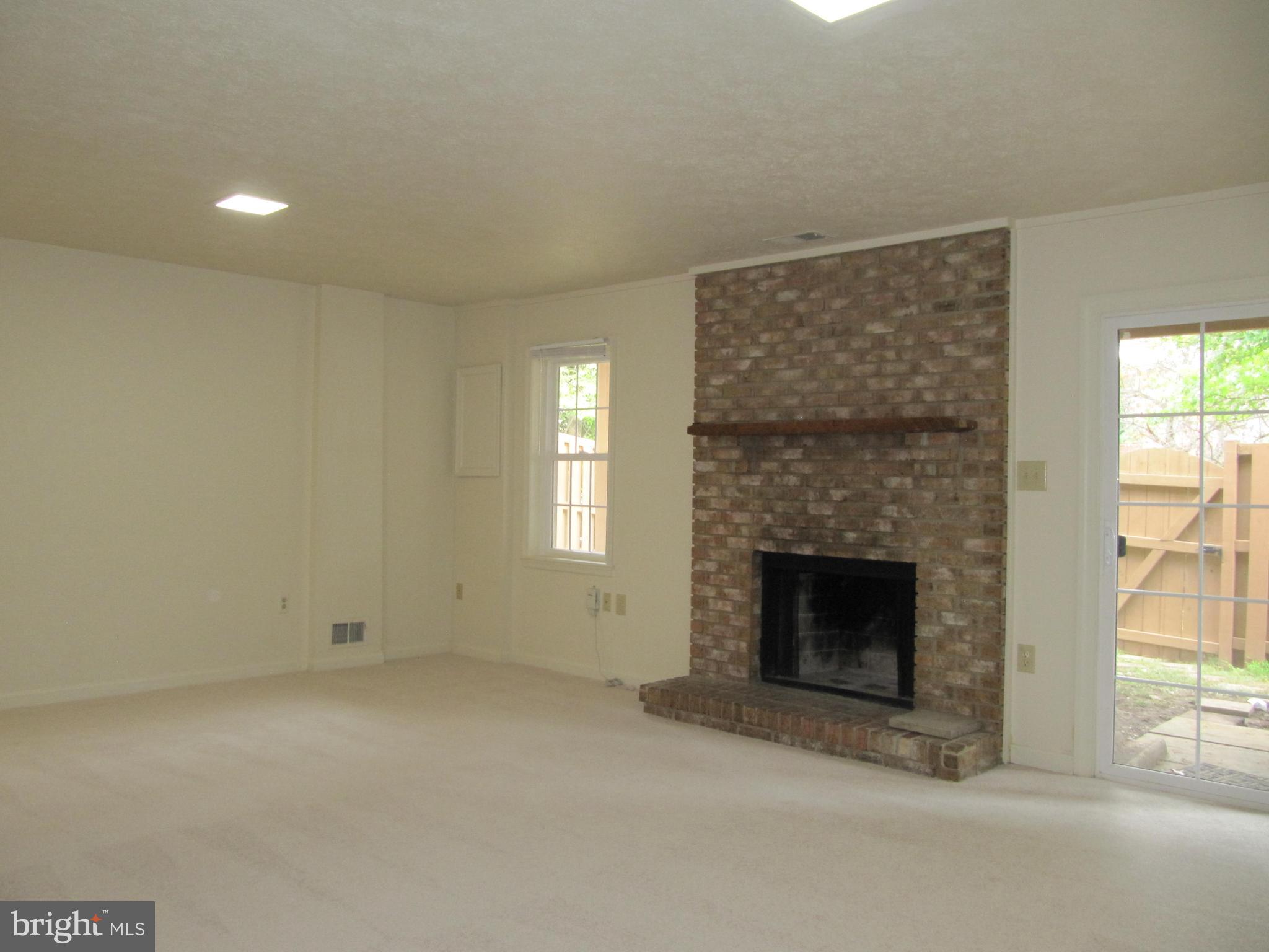 HAHN PROPERTY - Residential Lease