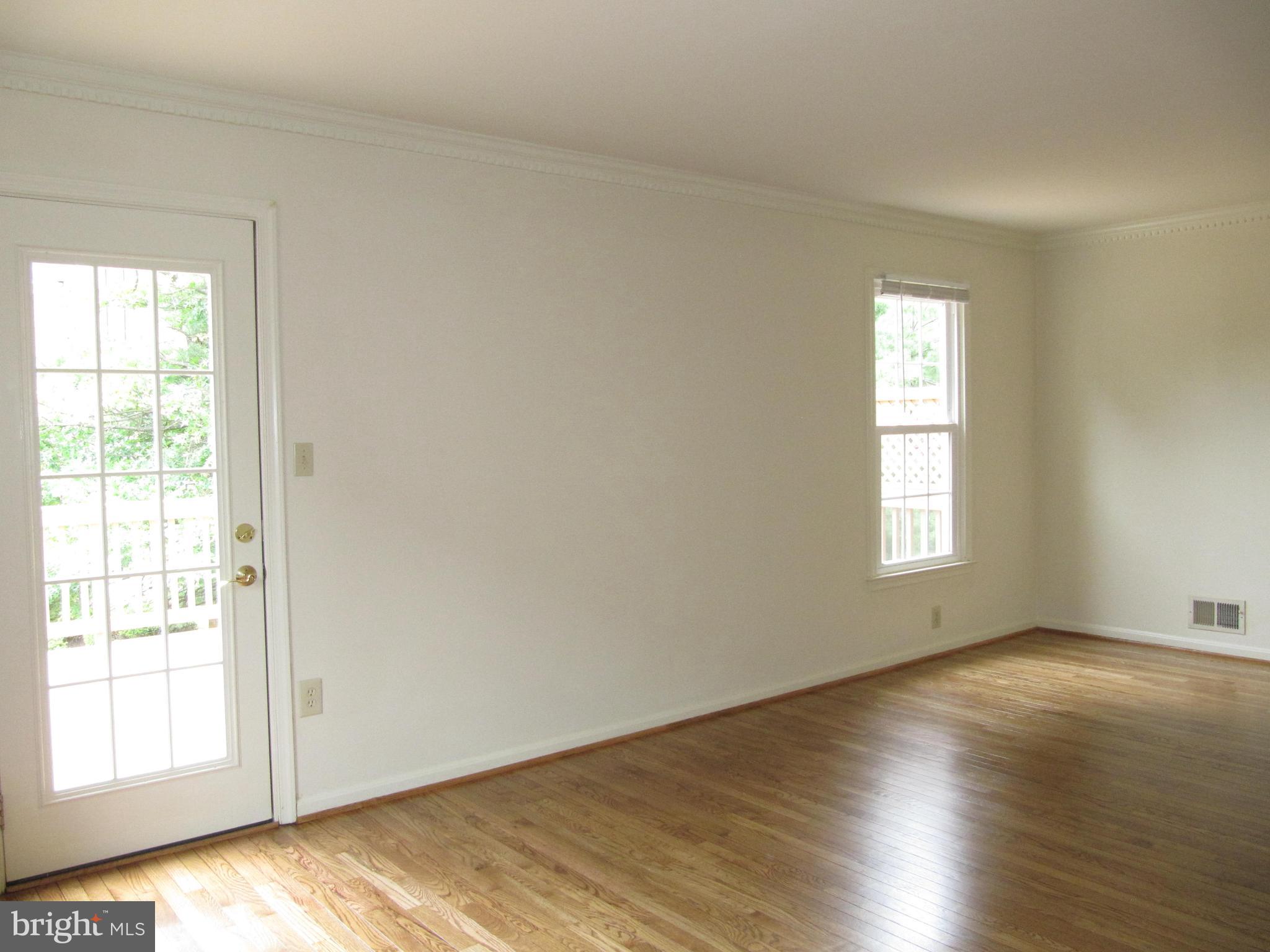 HAHN PROPERTY - Residential Lease