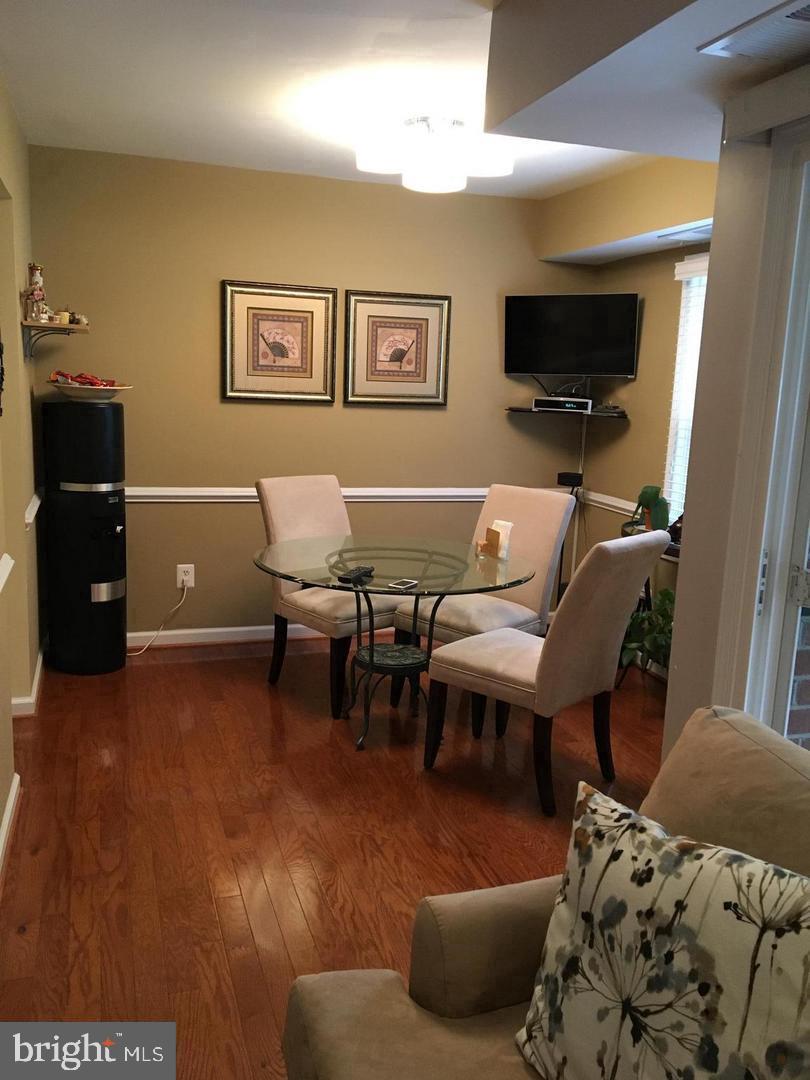 LYNDHURST CONDOS - Residential Lease