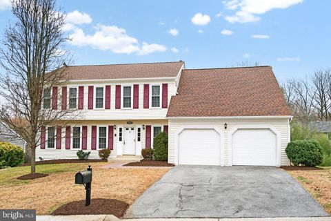 Photo of 12807 Goldstone Court, SILVER SPRING, MD 20904 (MLS # MDMC2212568)