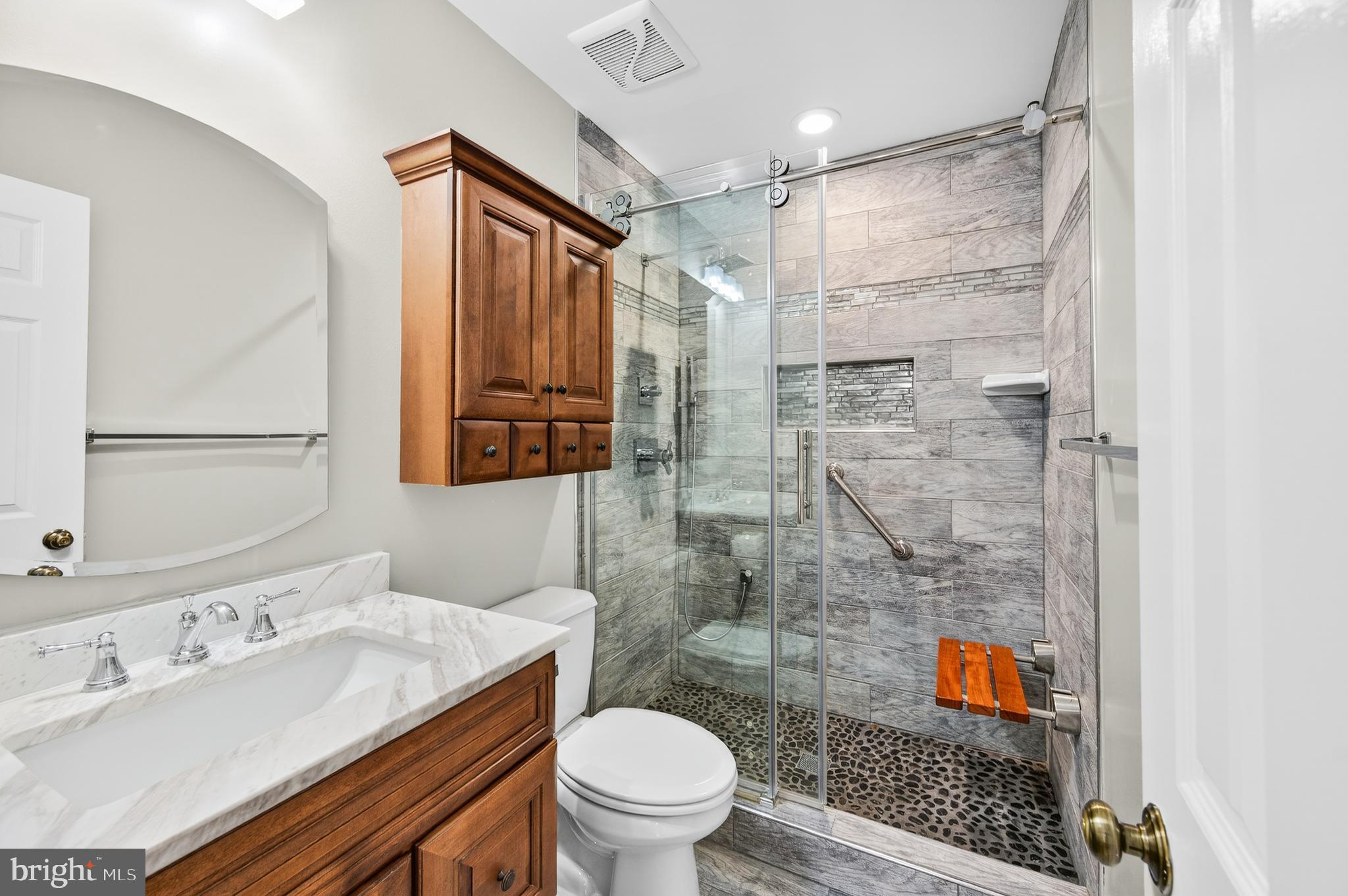 SNOWDENS MILL - Residential