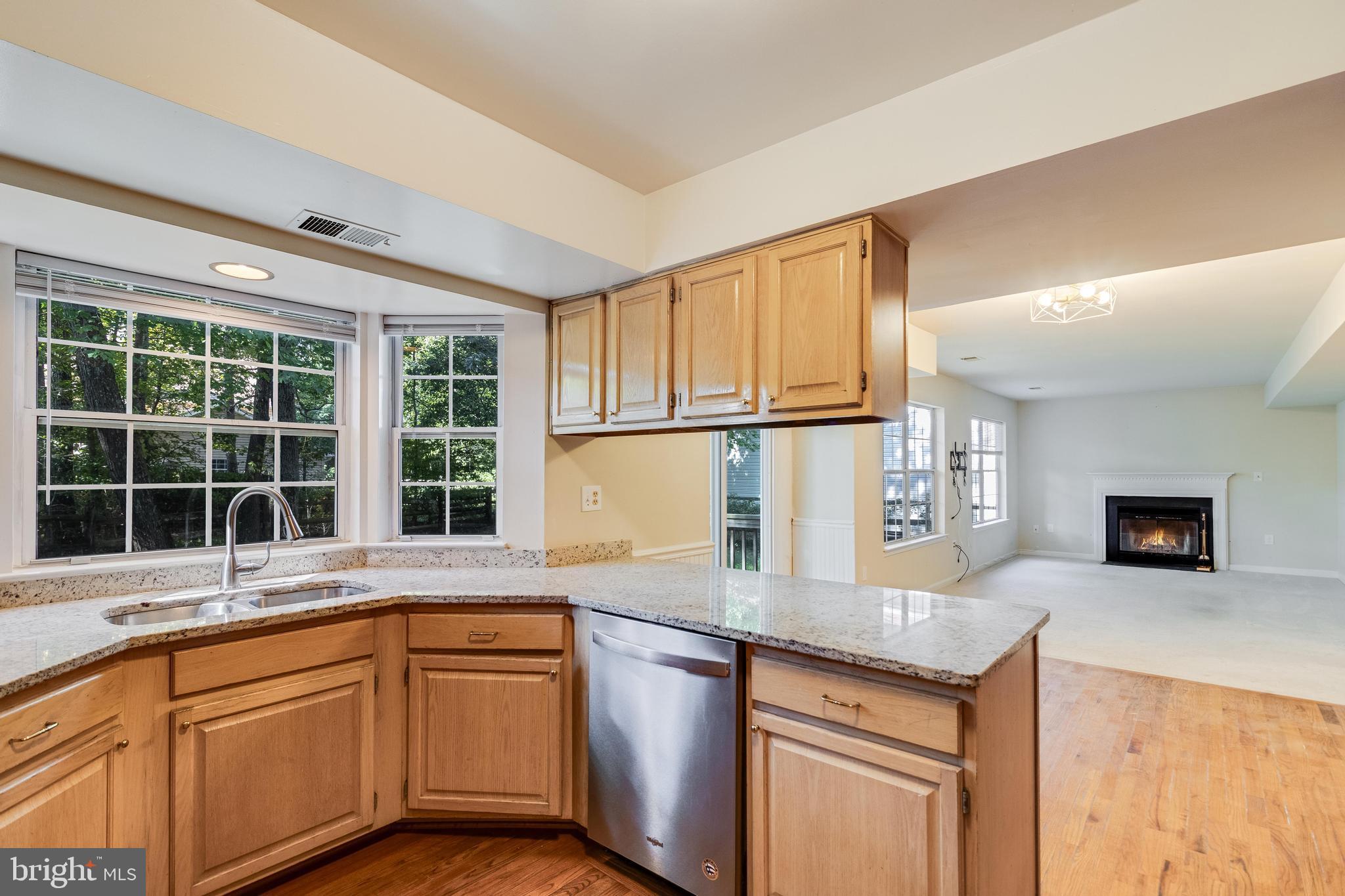 HAMPSHIRE - Residential