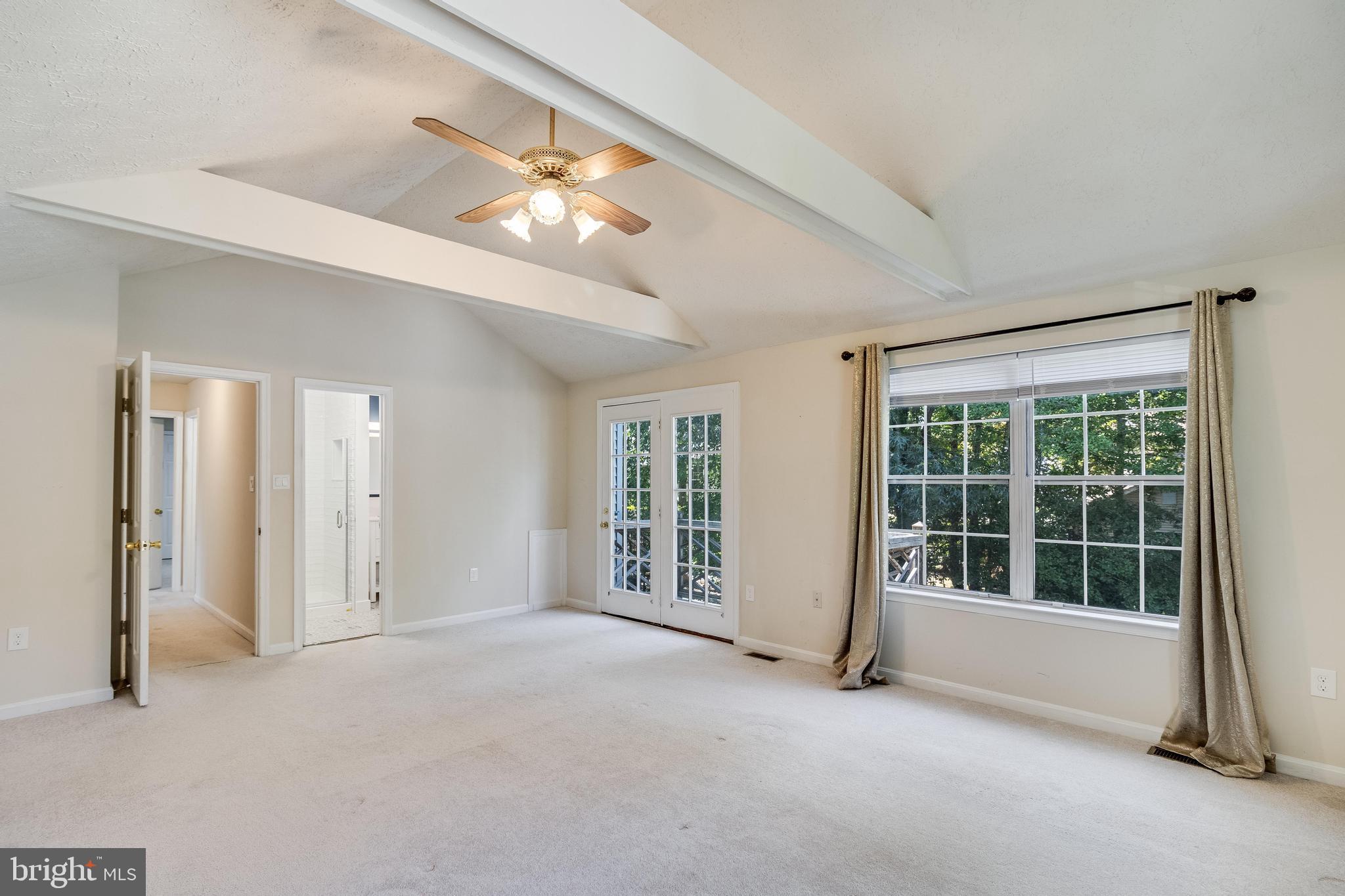 HAMPSHIRE - Residential