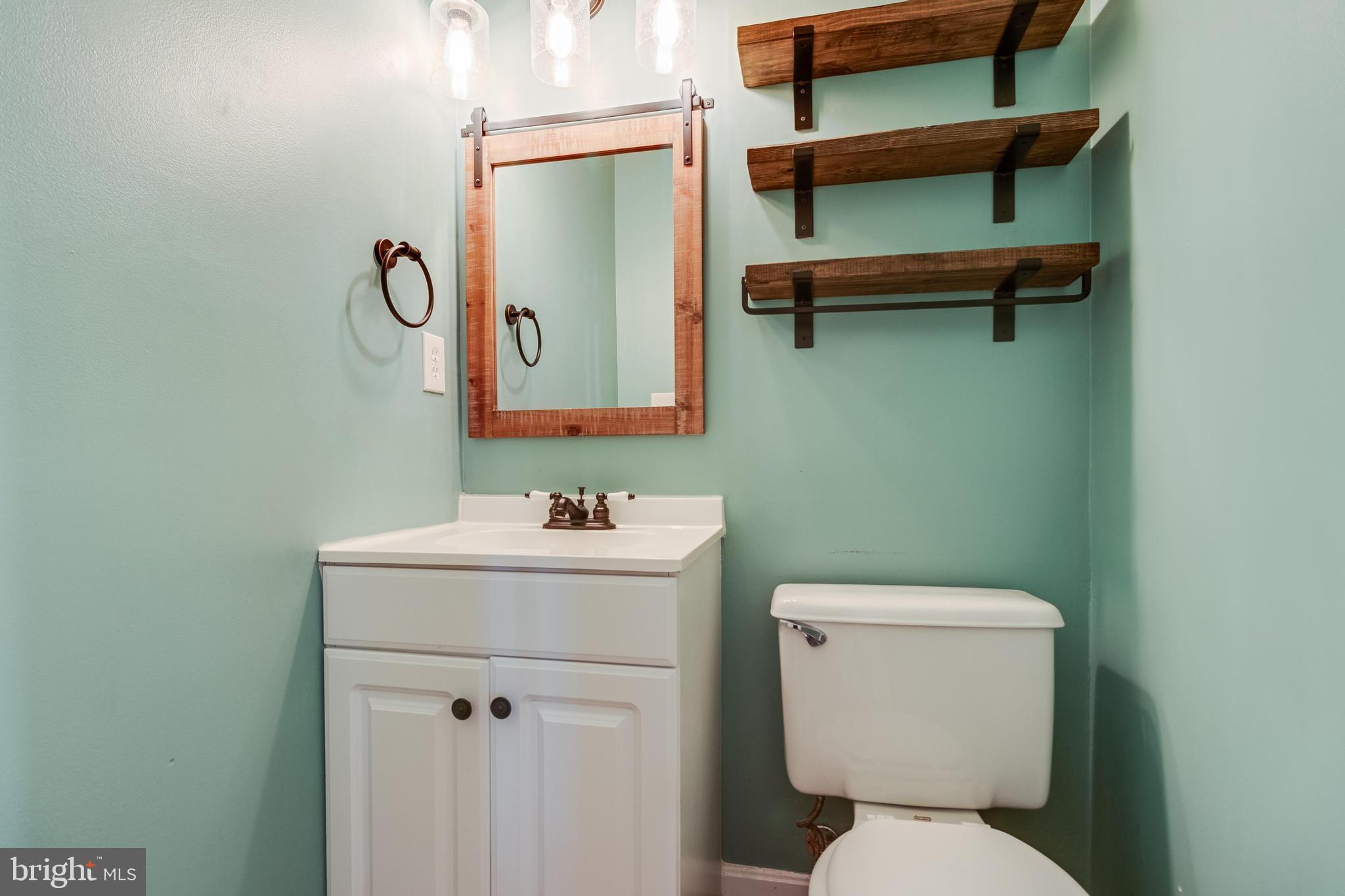 HAMPSHIRE - Residential