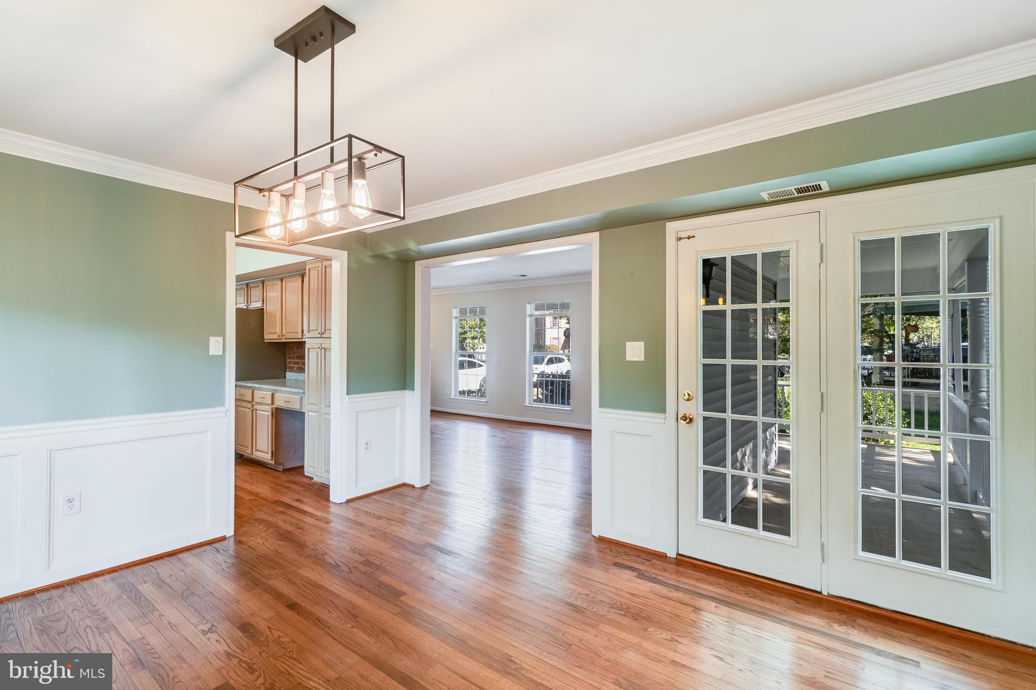 HAMPSHIRE - Residential