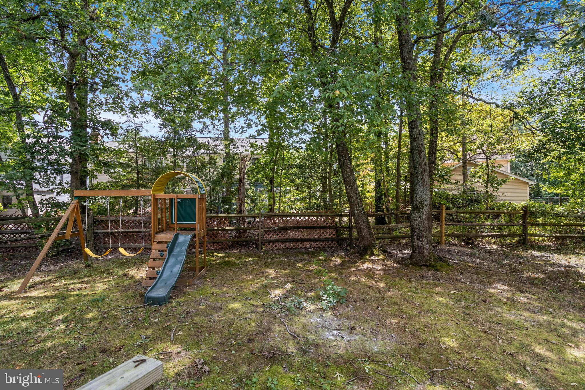 HAMPSHIRE - Residential