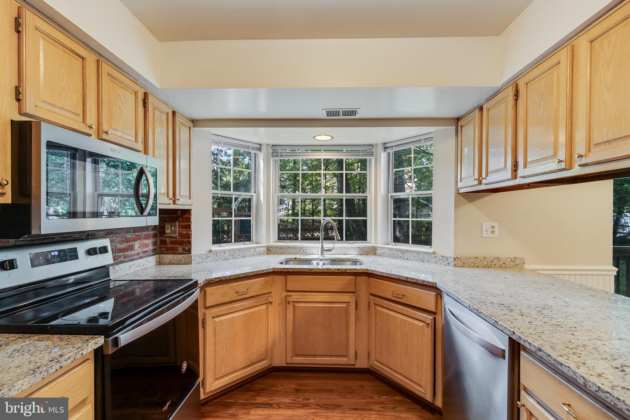 HAMPSHIRE - Residential