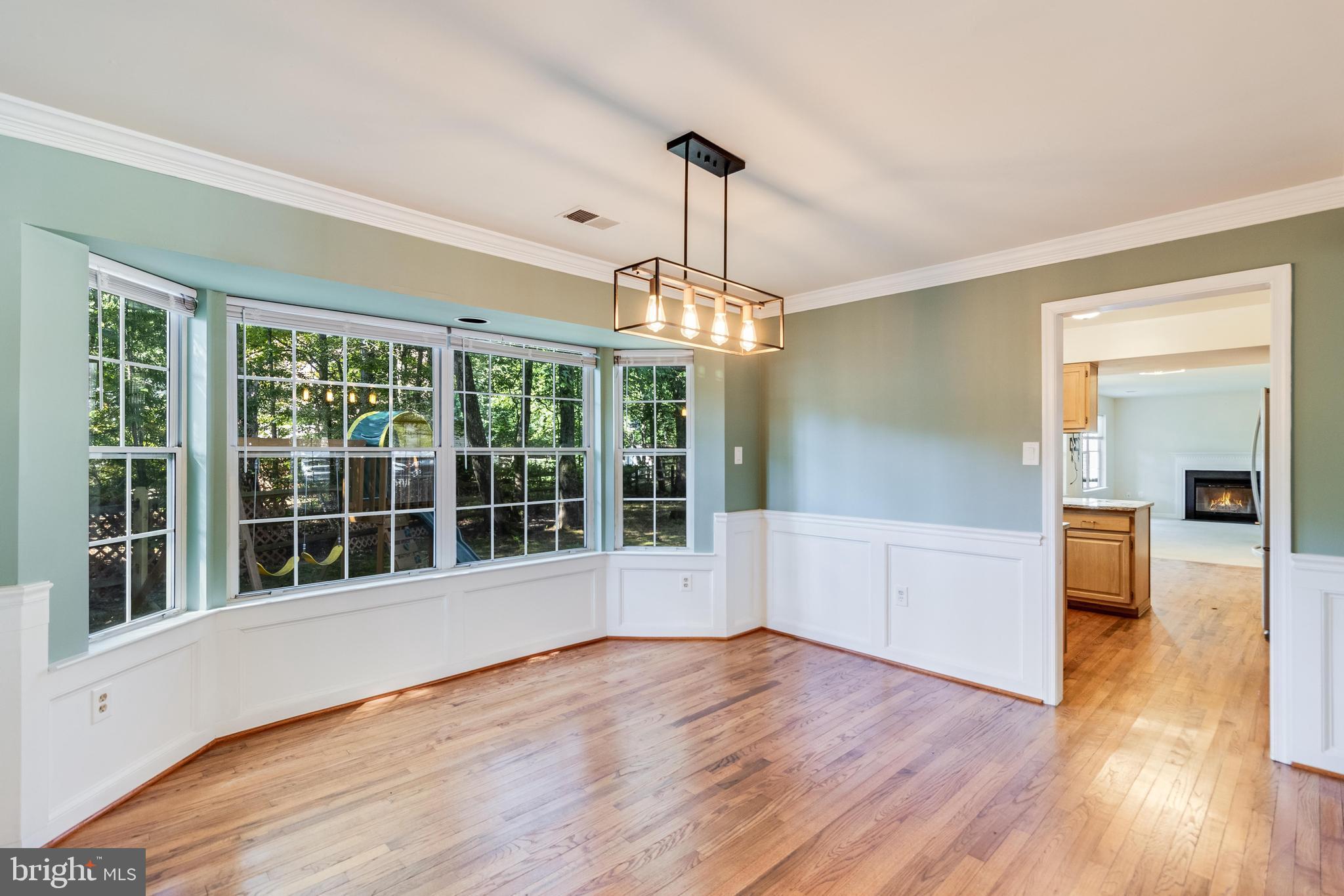 HAMPSHIRE - Residential