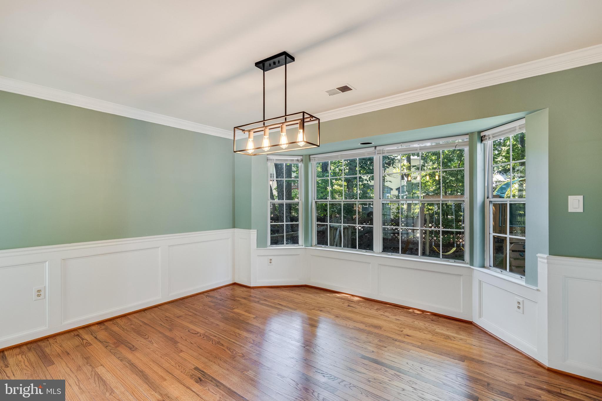 HAMPSHIRE - Residential