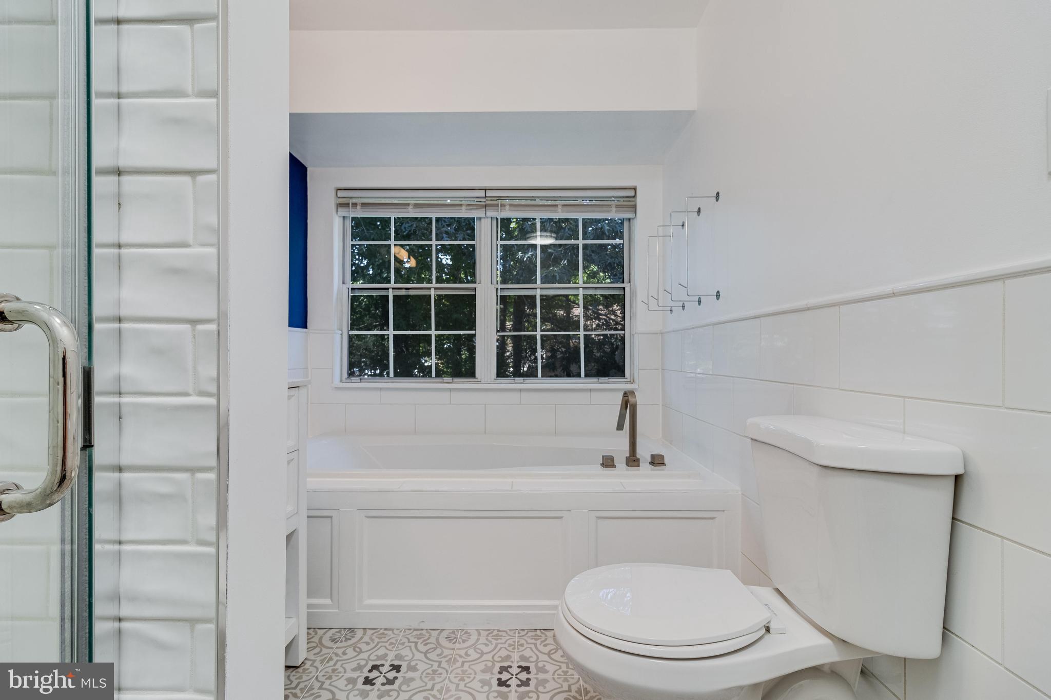 HAMPSHIRE - Residential