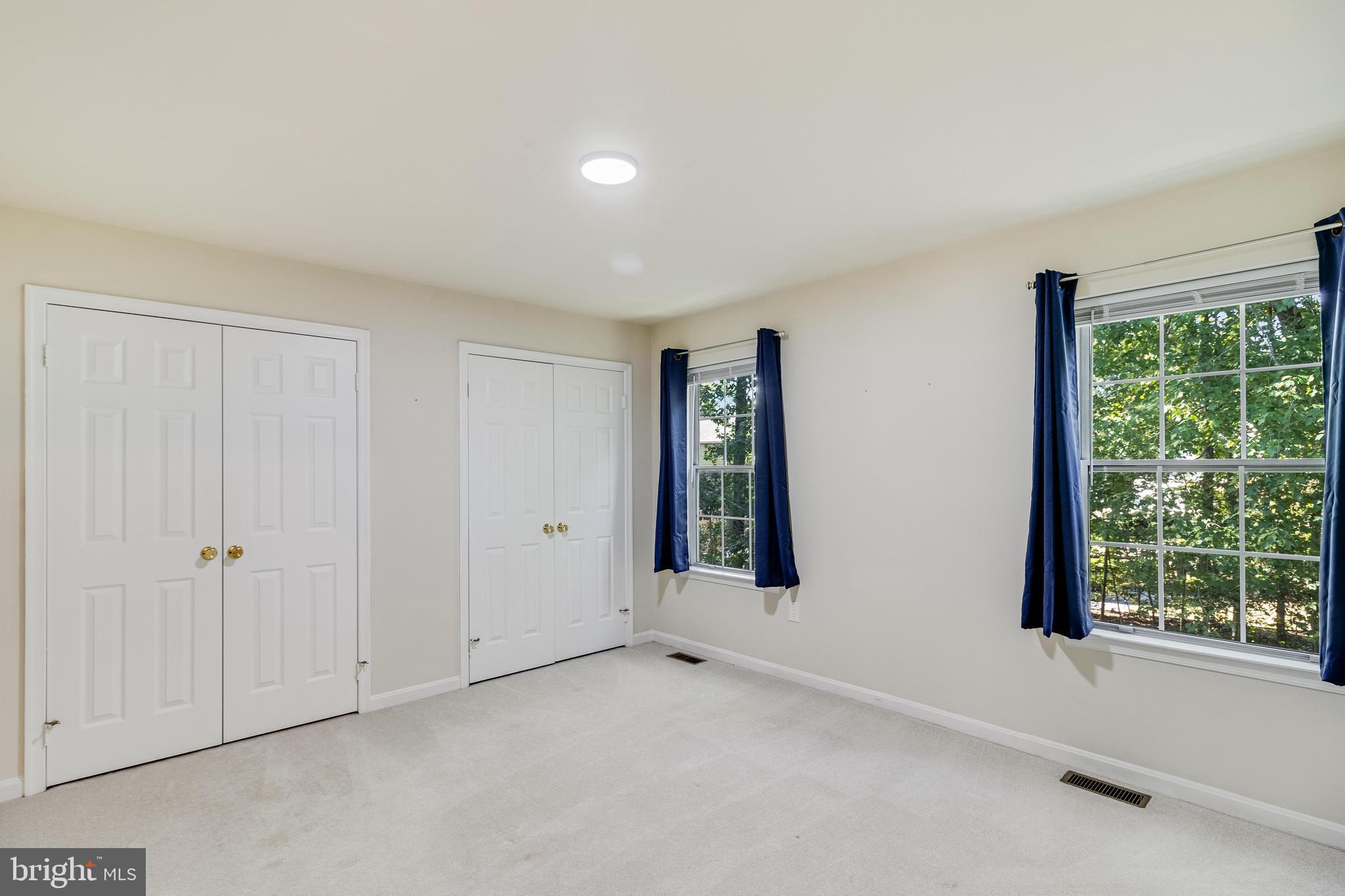 HAMPSHIRE - Residential