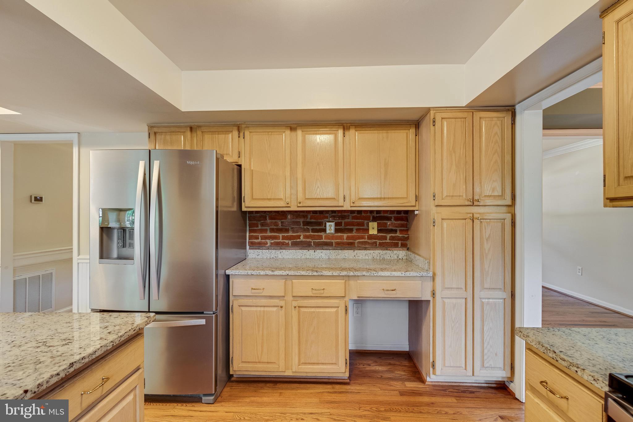 HAMPSHIRE - Residential