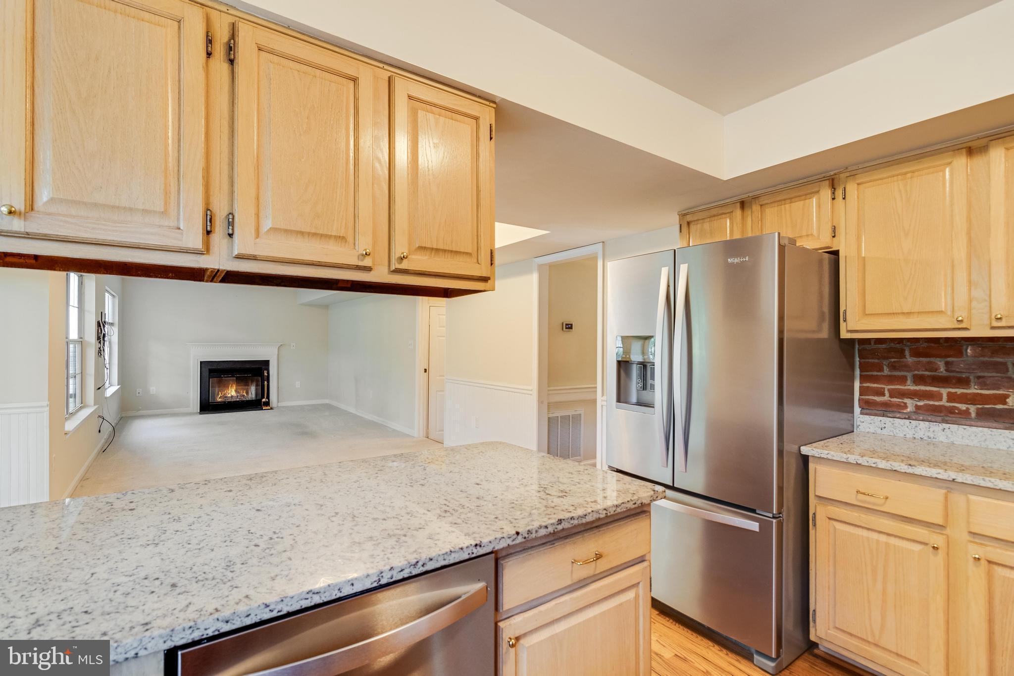 HAMPSHIRE - Residential