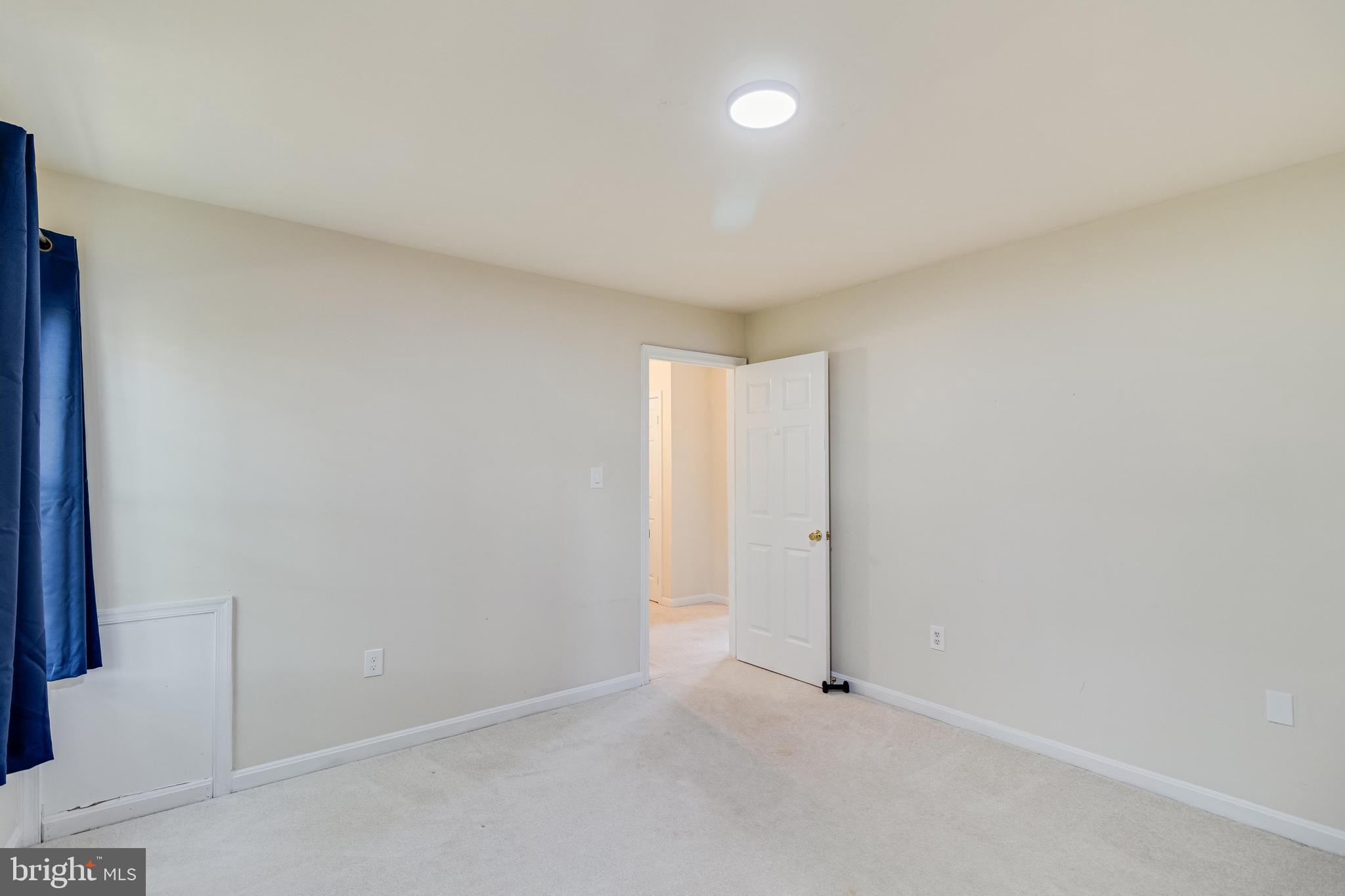 HAMPSHIRE - Residential