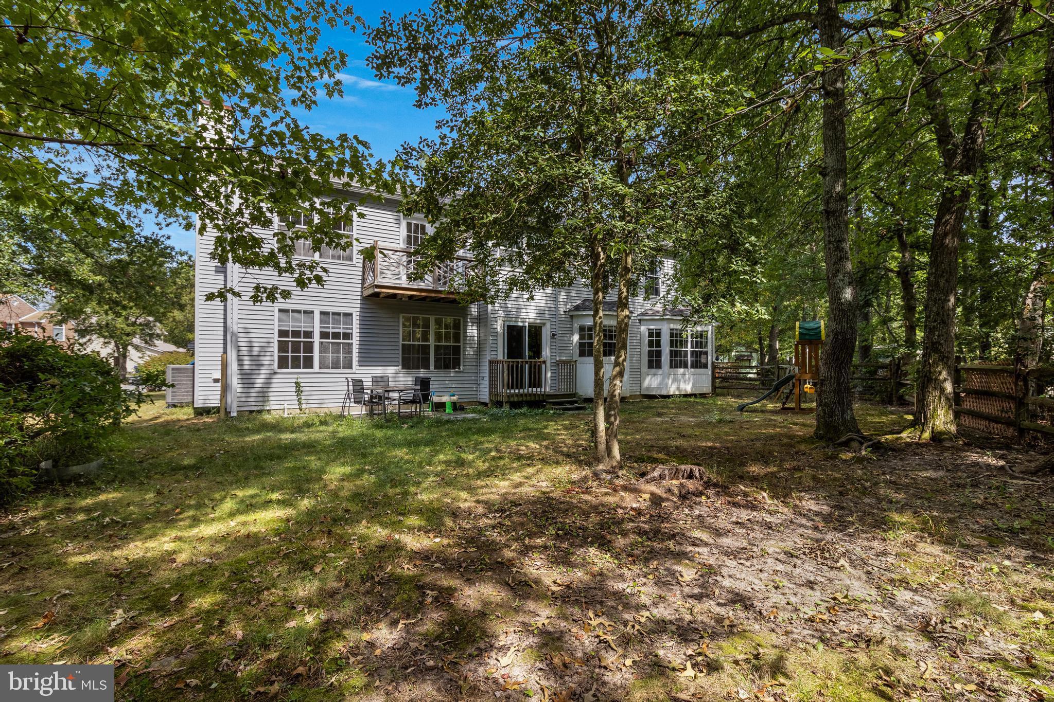 HAMPSHIRE - Residential