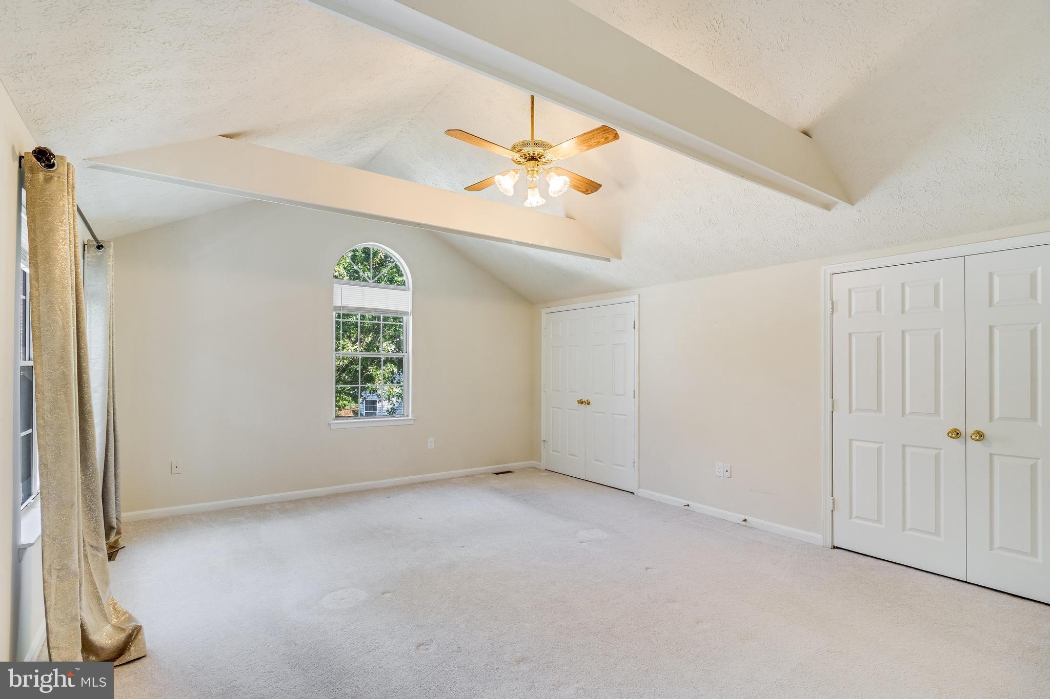 HAMPSHIRE - Residential