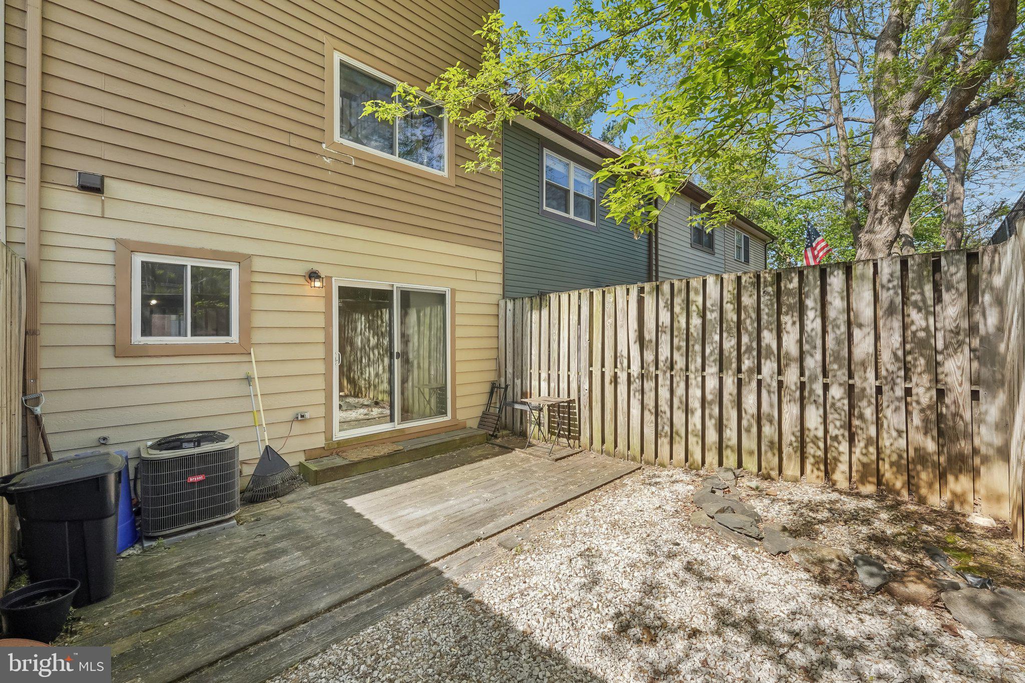 EAST FALLS - Residential