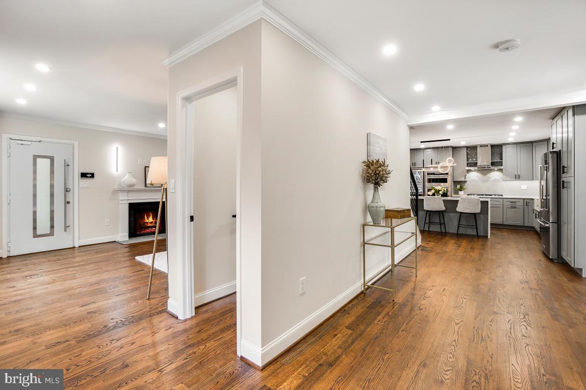 TAKOMA PARK - Residential