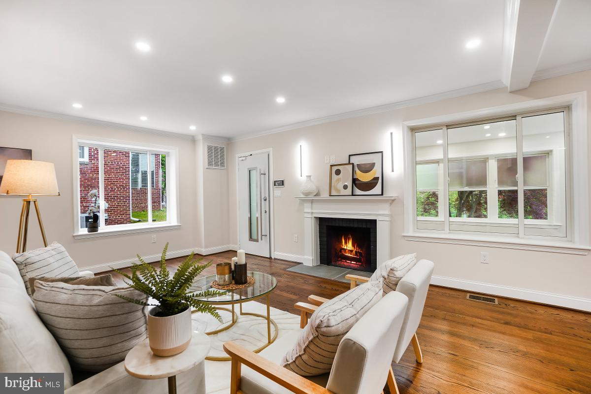 TAKOMA PARK - Residential