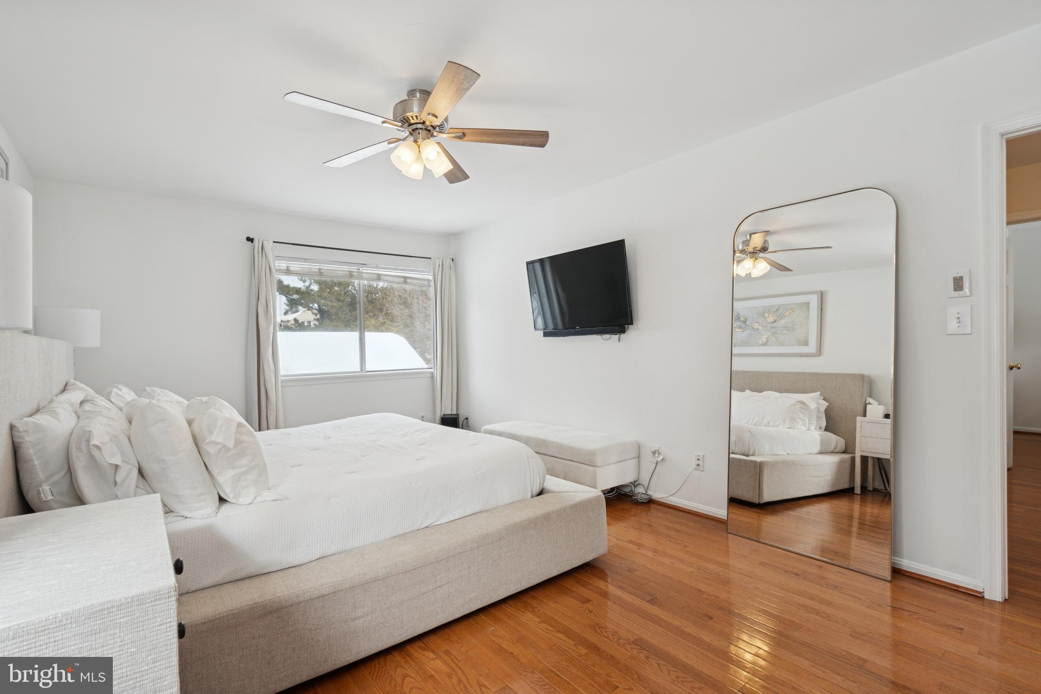 MAYS CHAPEL VILLAGE - Residential