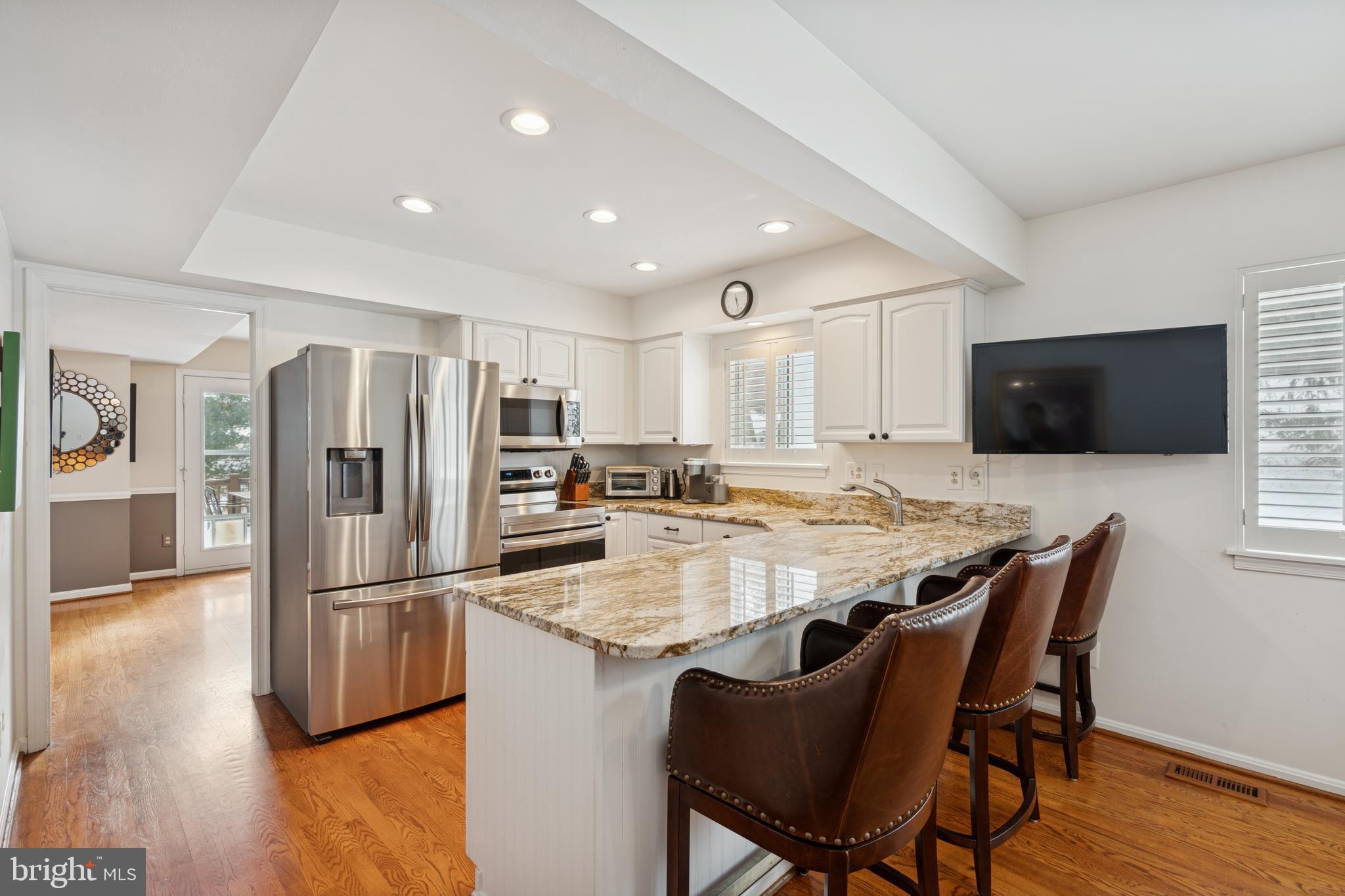 MAYS CHAPEL VILLAGE - Residential