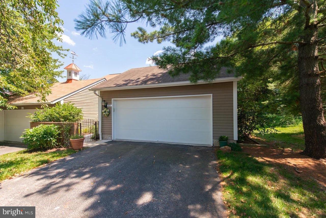 MAYS CHAPEL VILLAGE - Residential