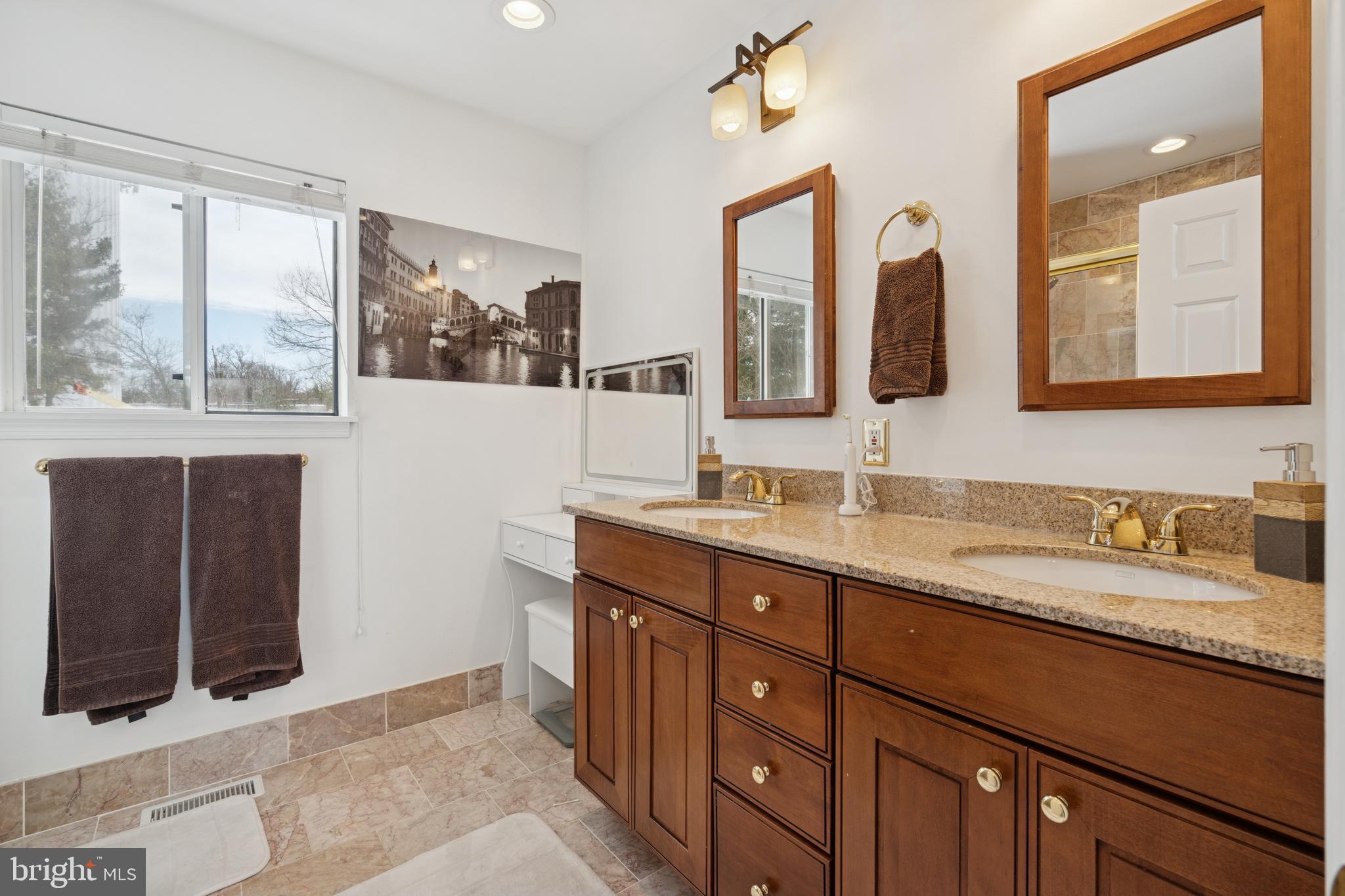 MAYS CHAPEL VILLAGE - Residential