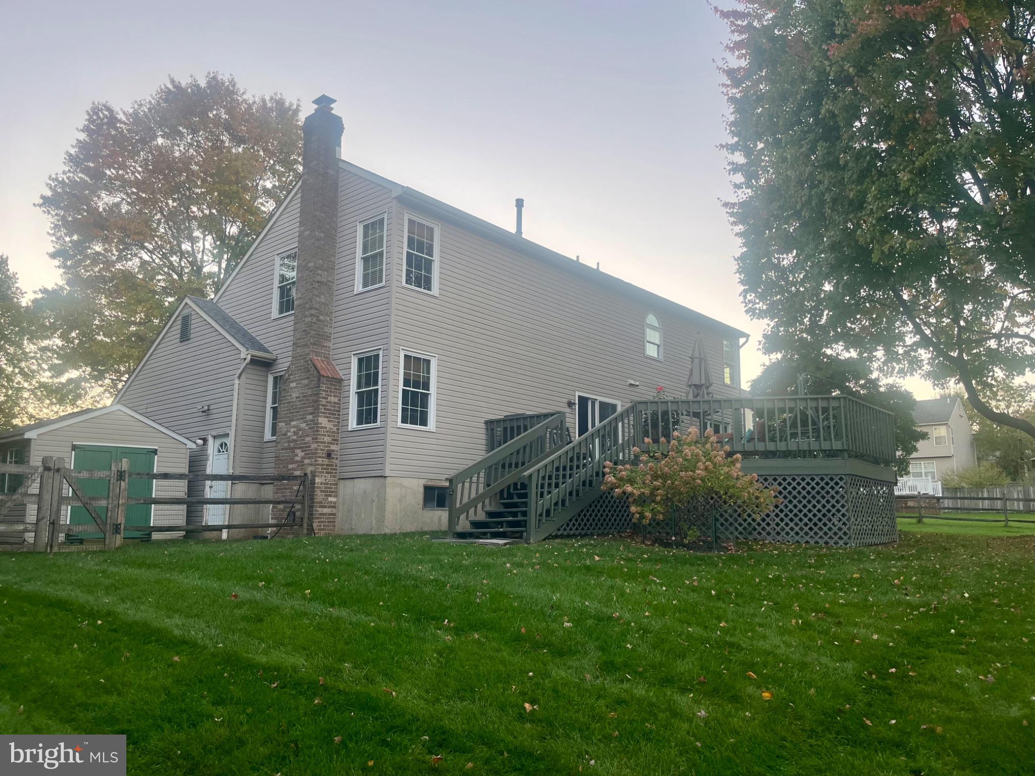 105 STONY COURT