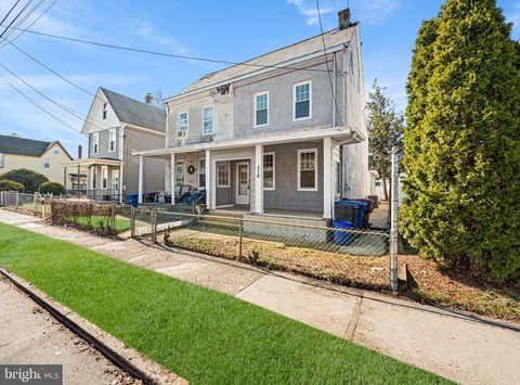 Townhouse For Sale - 314 Taylor St St<br/> RIVERSIDE, NJ 08075