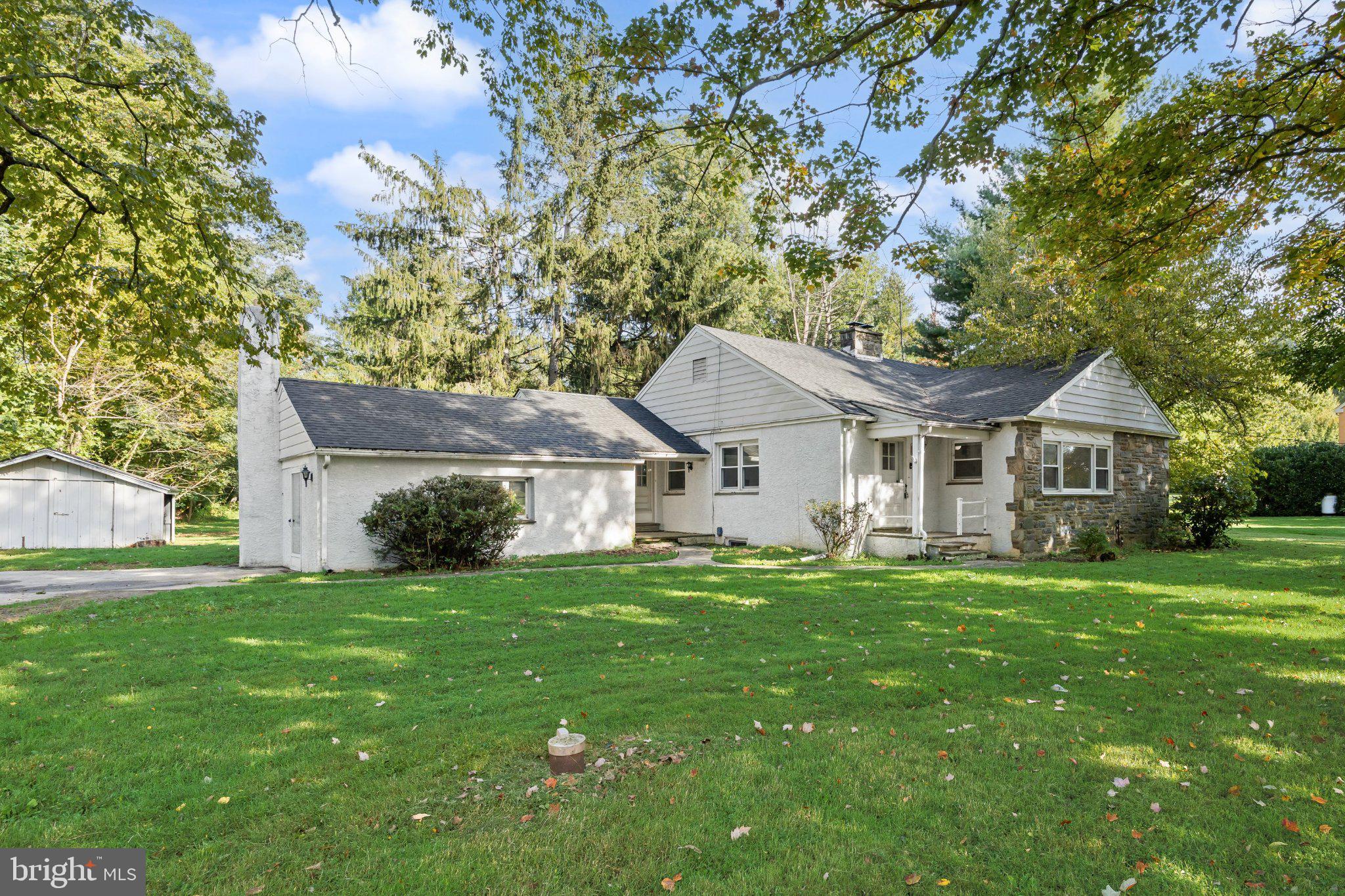 804 FOREST LANE