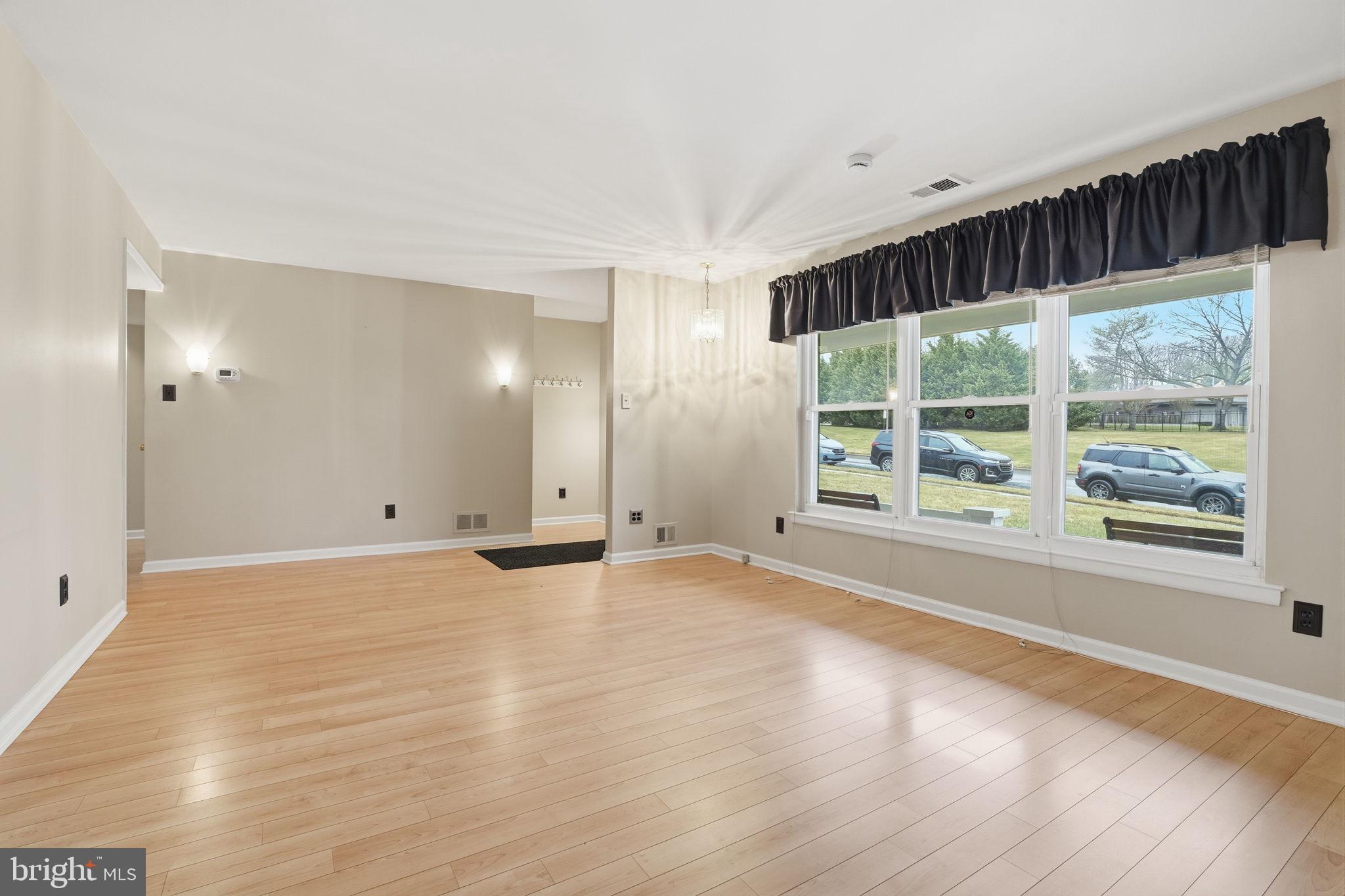 NESHAMINY VALLEY - Residential