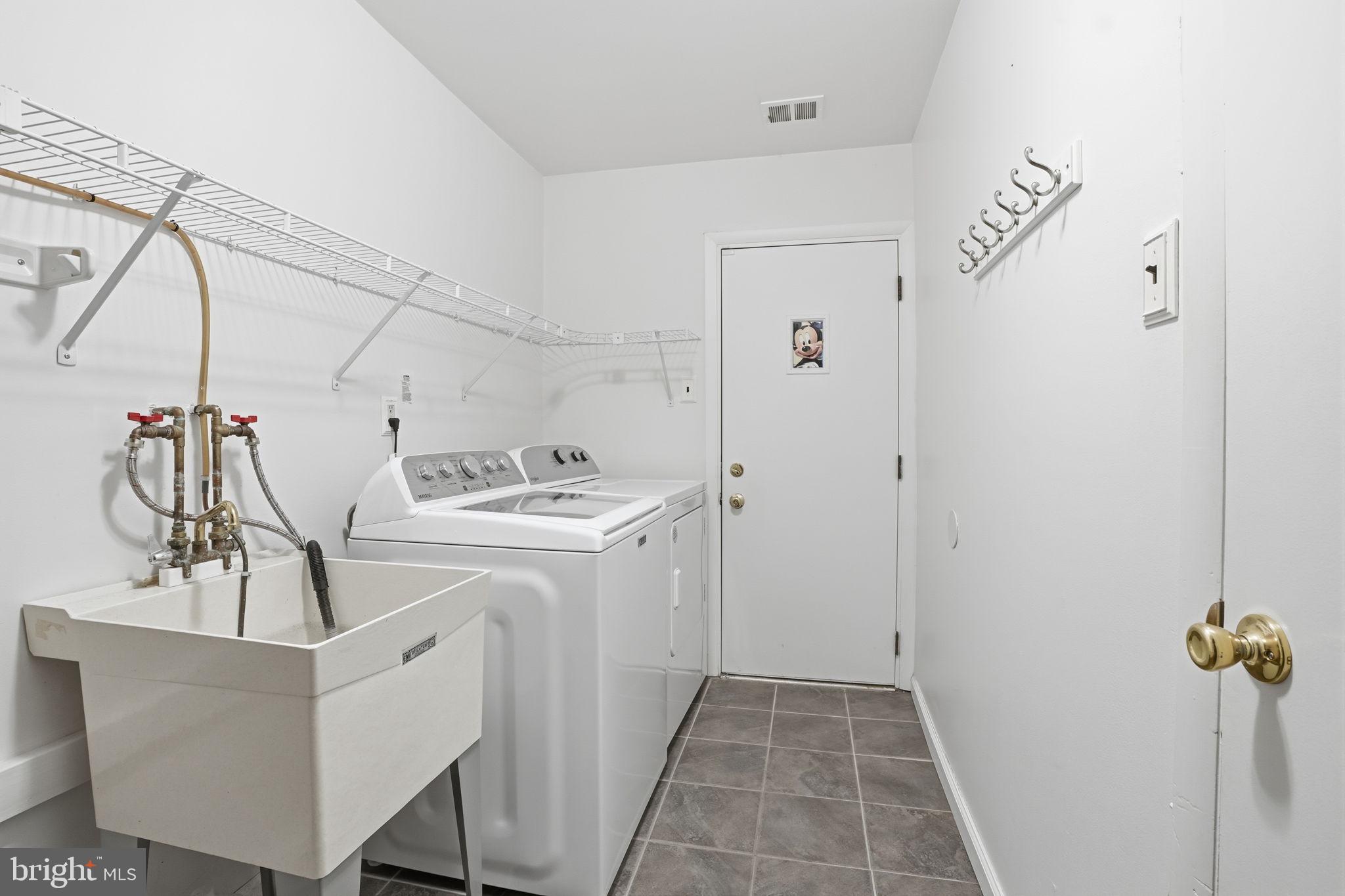 NESHAMINY VALLEY - Residential